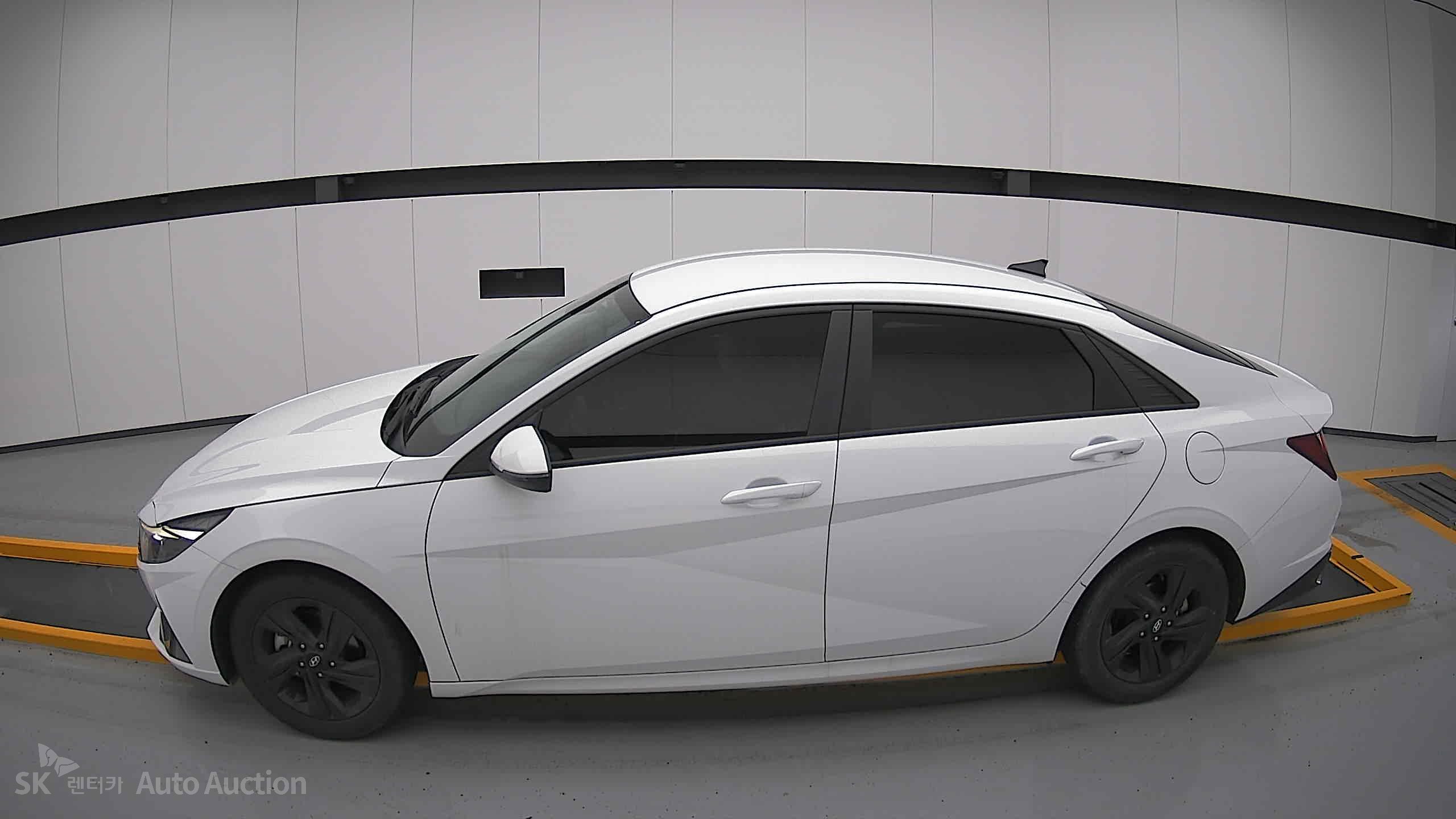 2023 - hyundai avante
