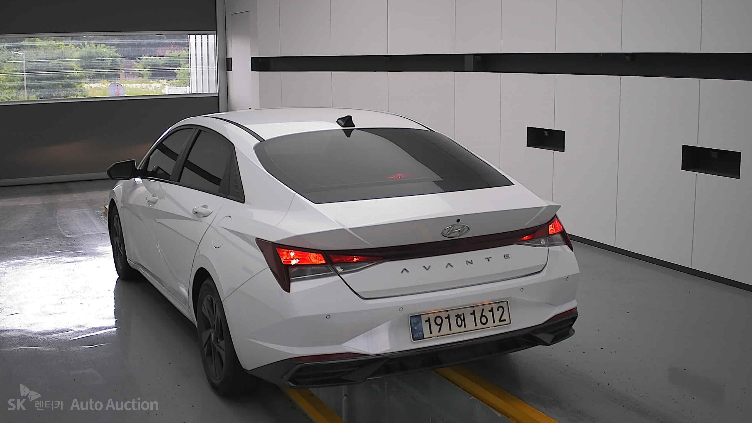 2023 - hyundai avante