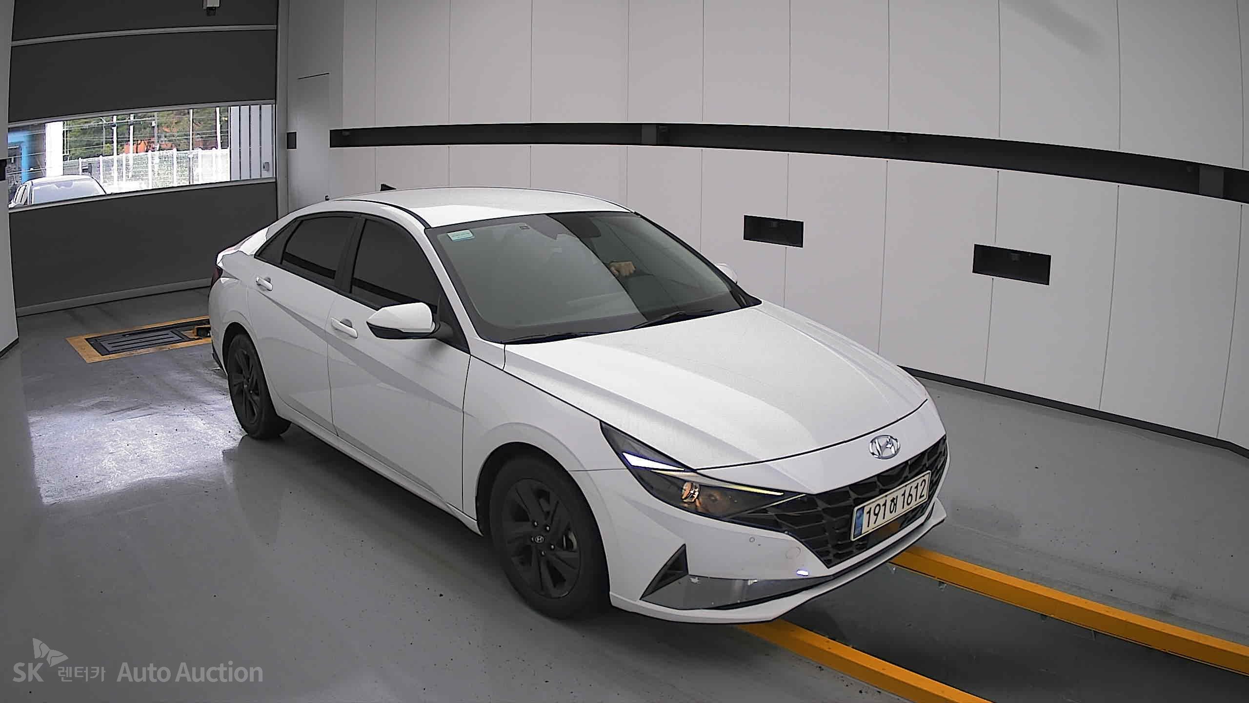 2023 - hyundai avante