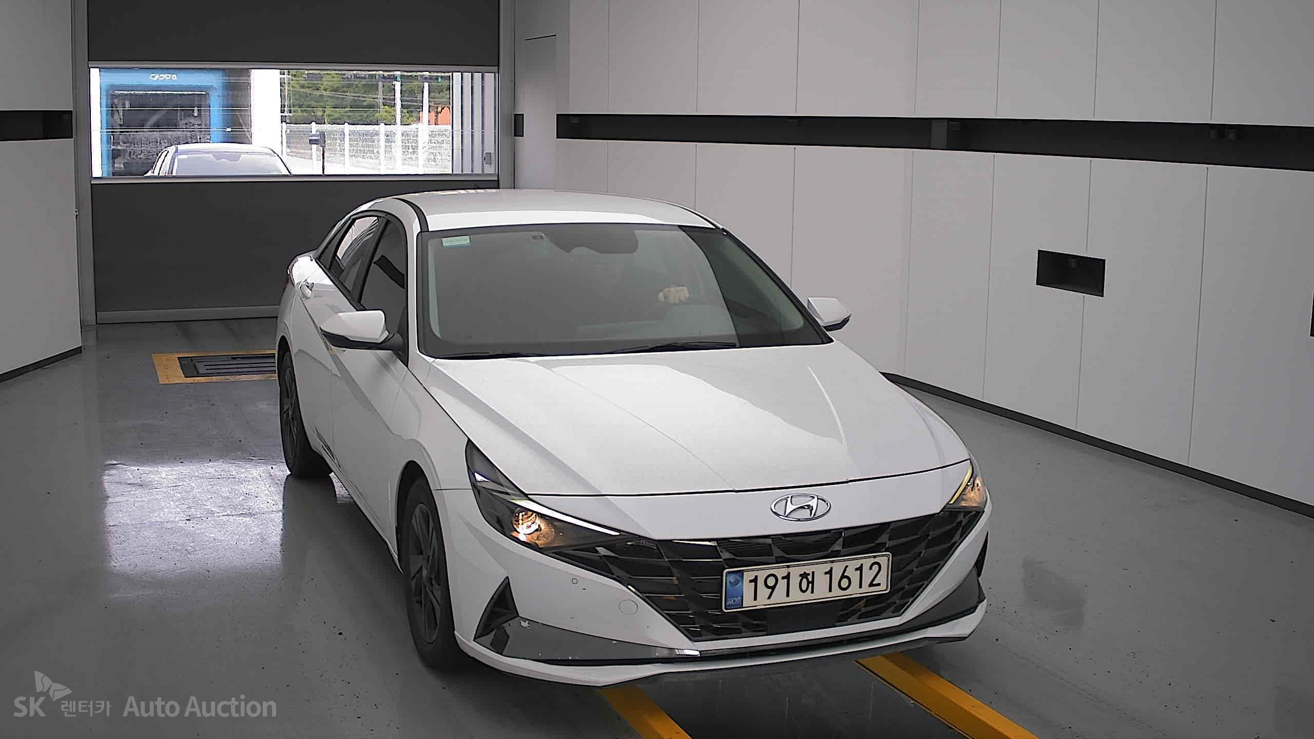 2023 - hyundai avante