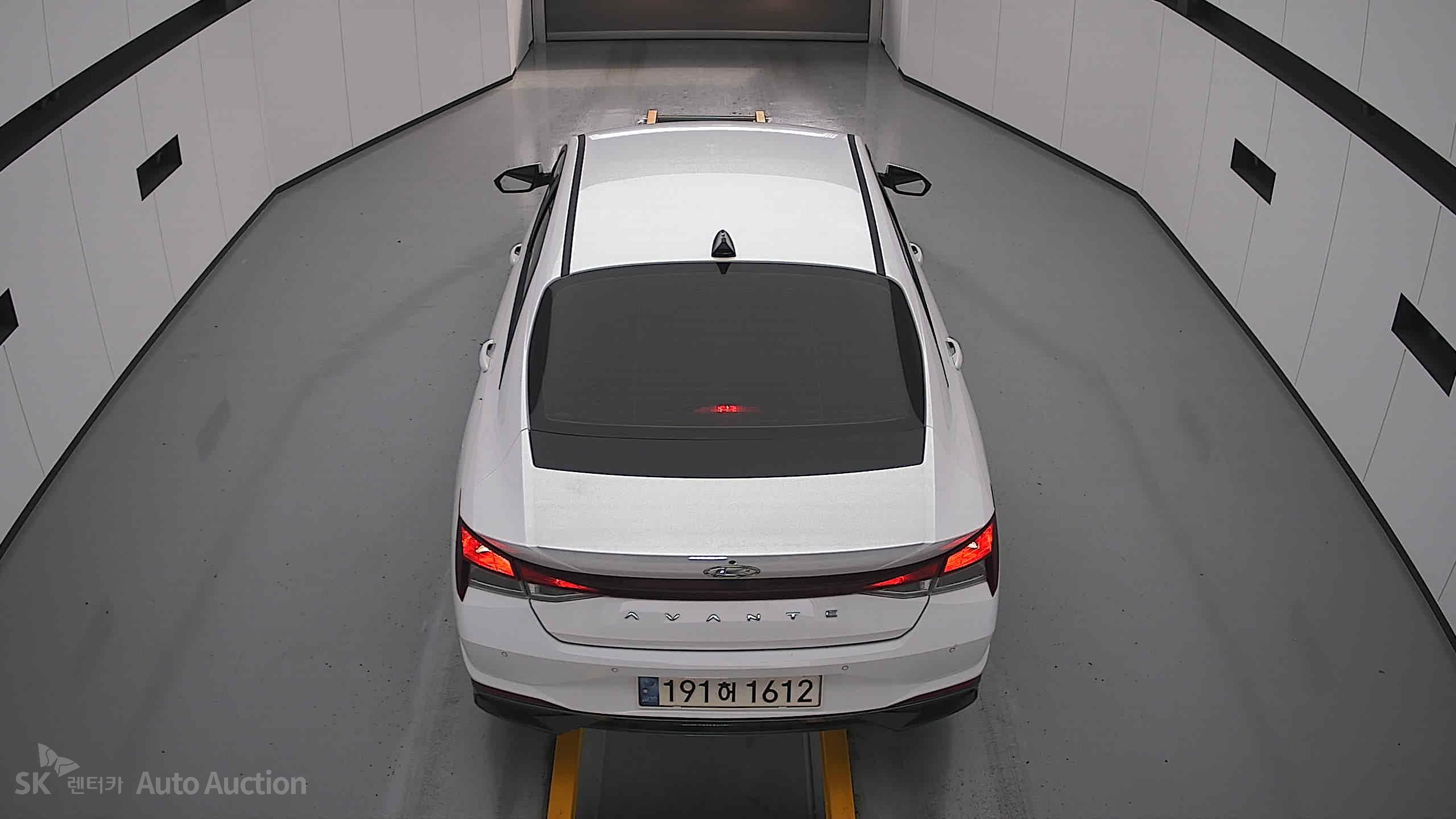 2023 - hyundai avante