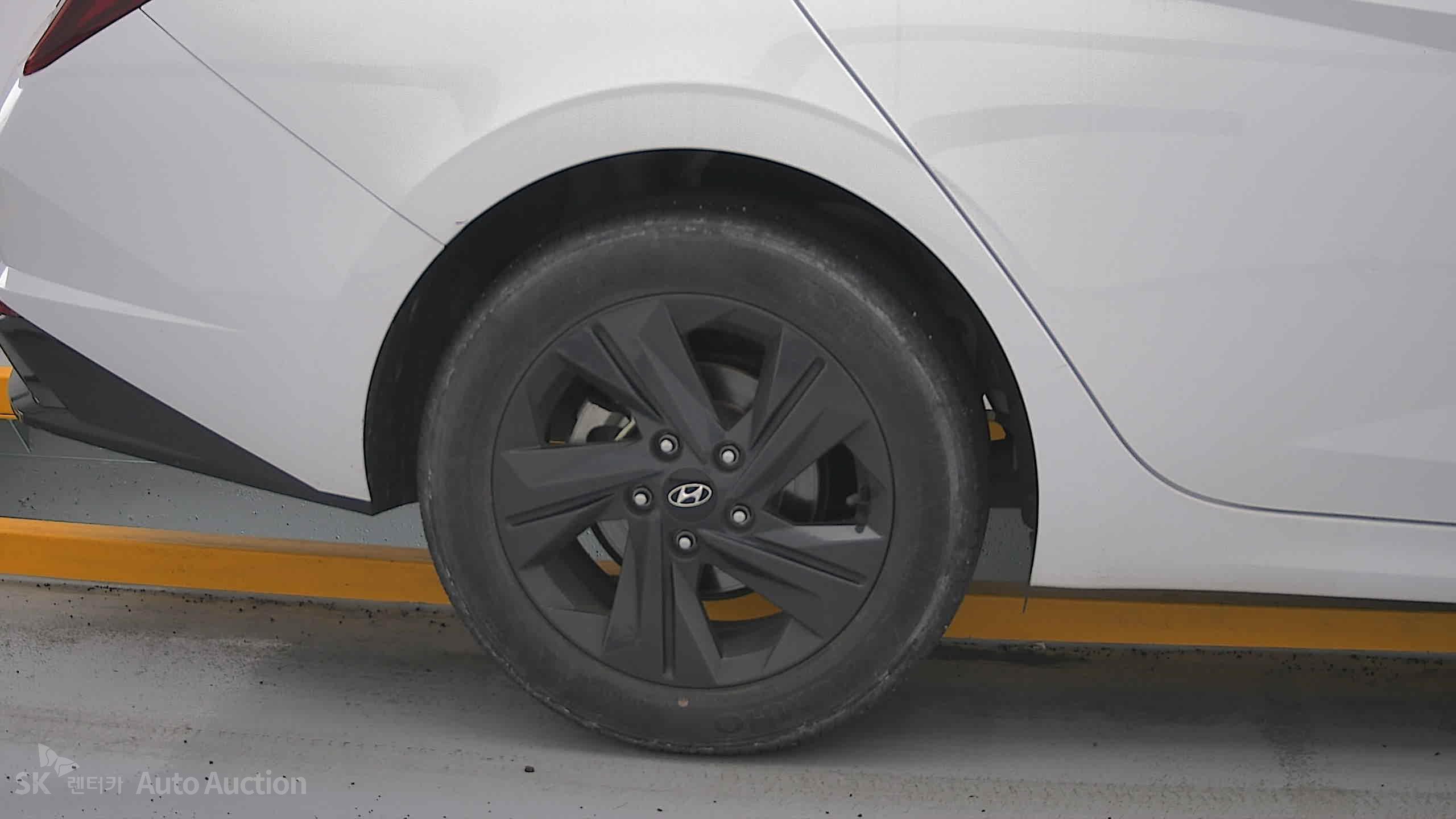 2023 - hyundai avante