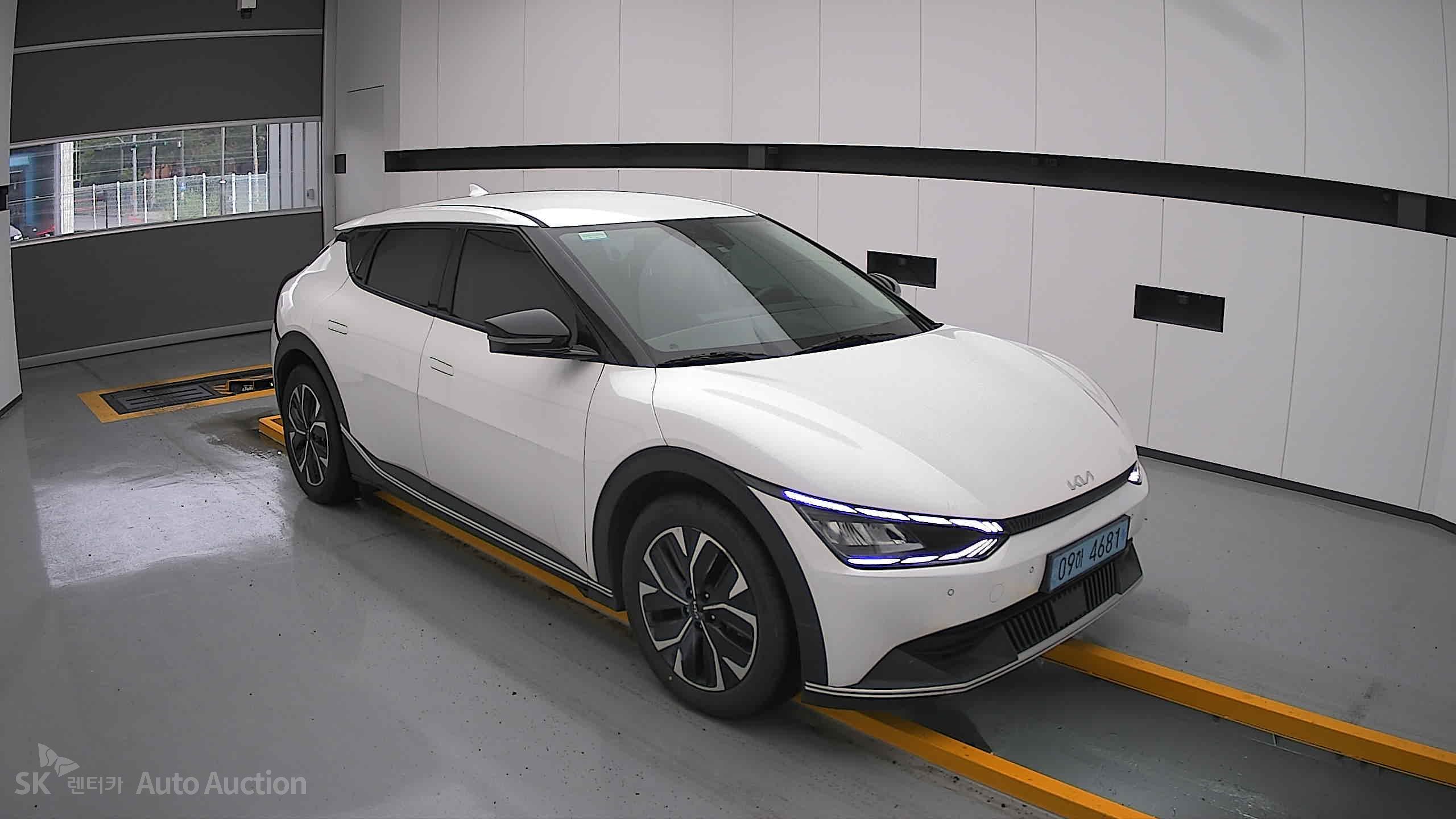 2023 - kia ev6