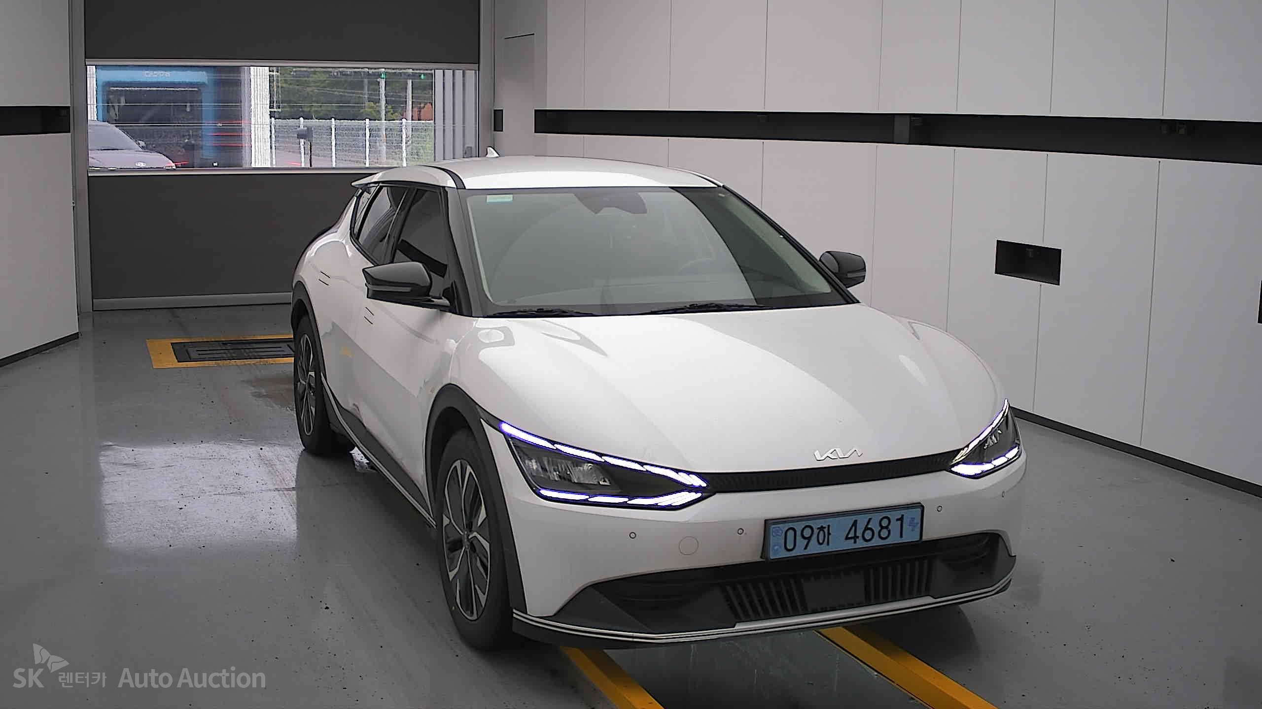 2023 - kia ev6