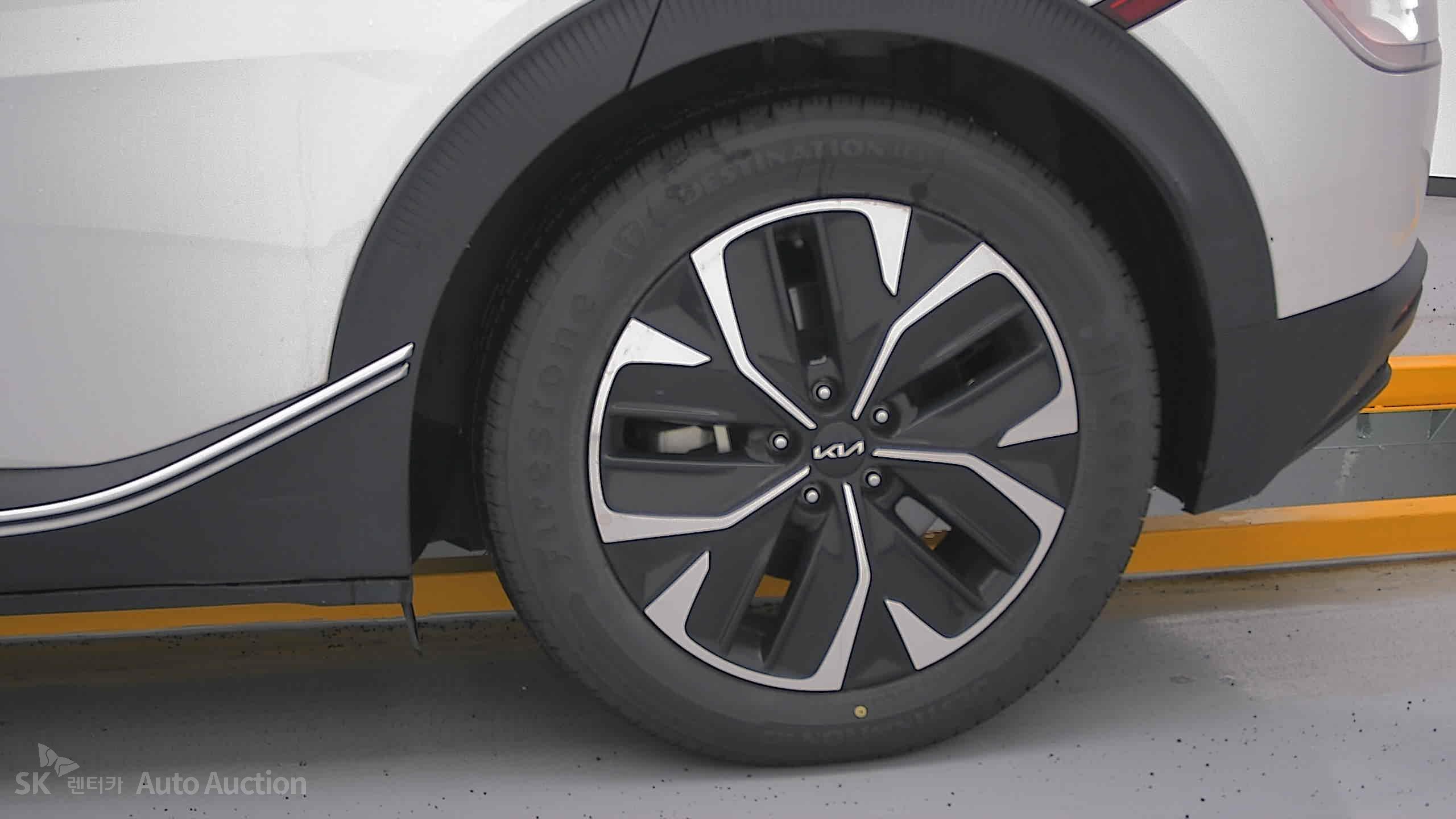 2023 - kia ev6