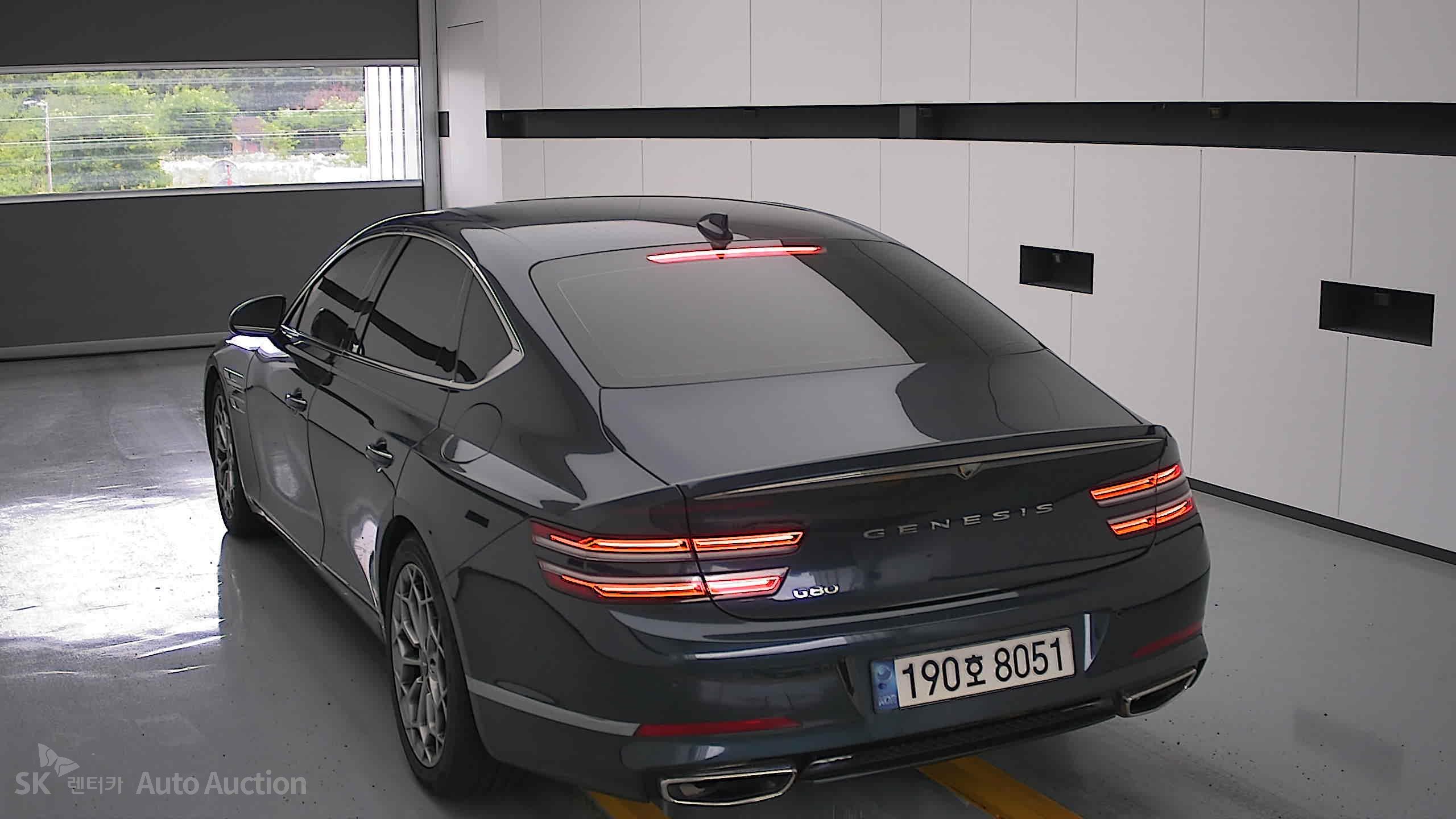 2022 - genesis g80
