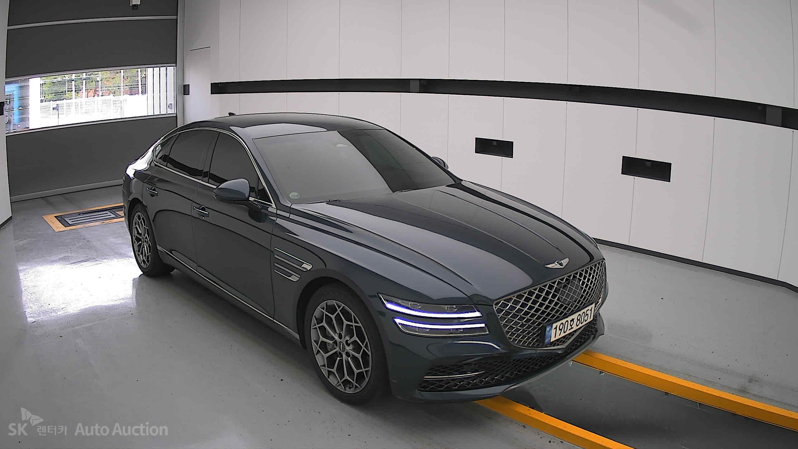 2022 - genesis g80