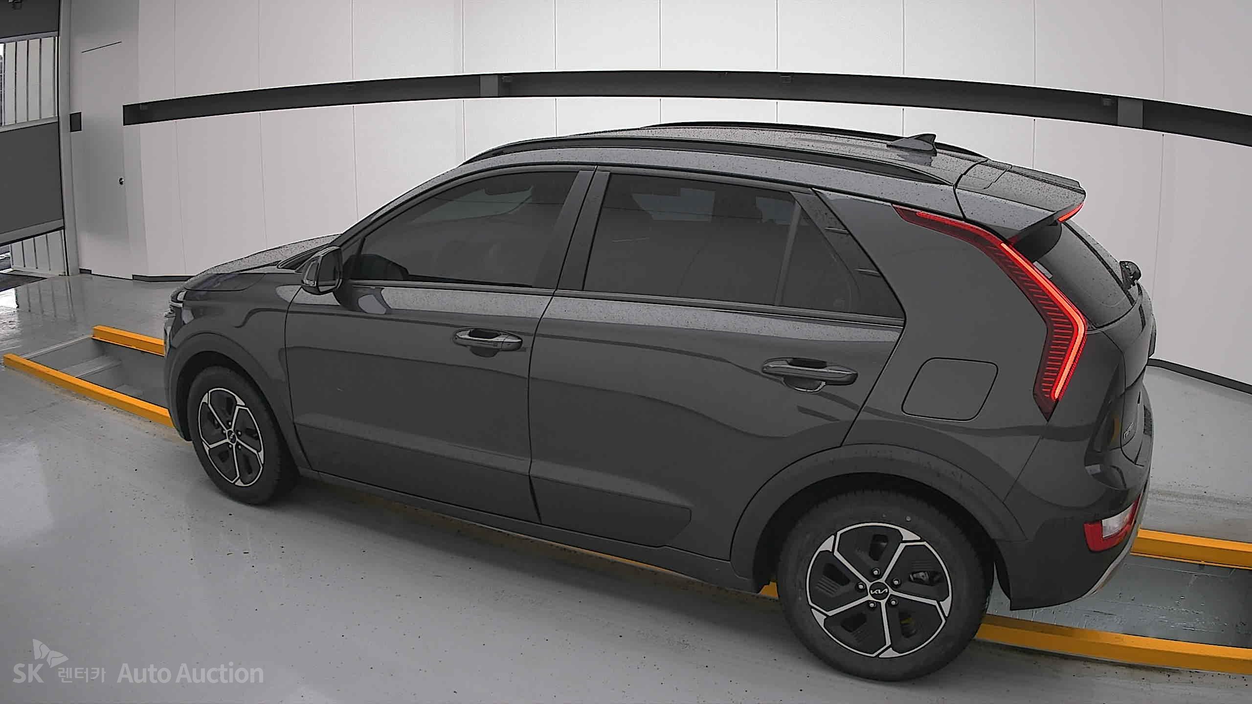 2022 - kia all-new niro