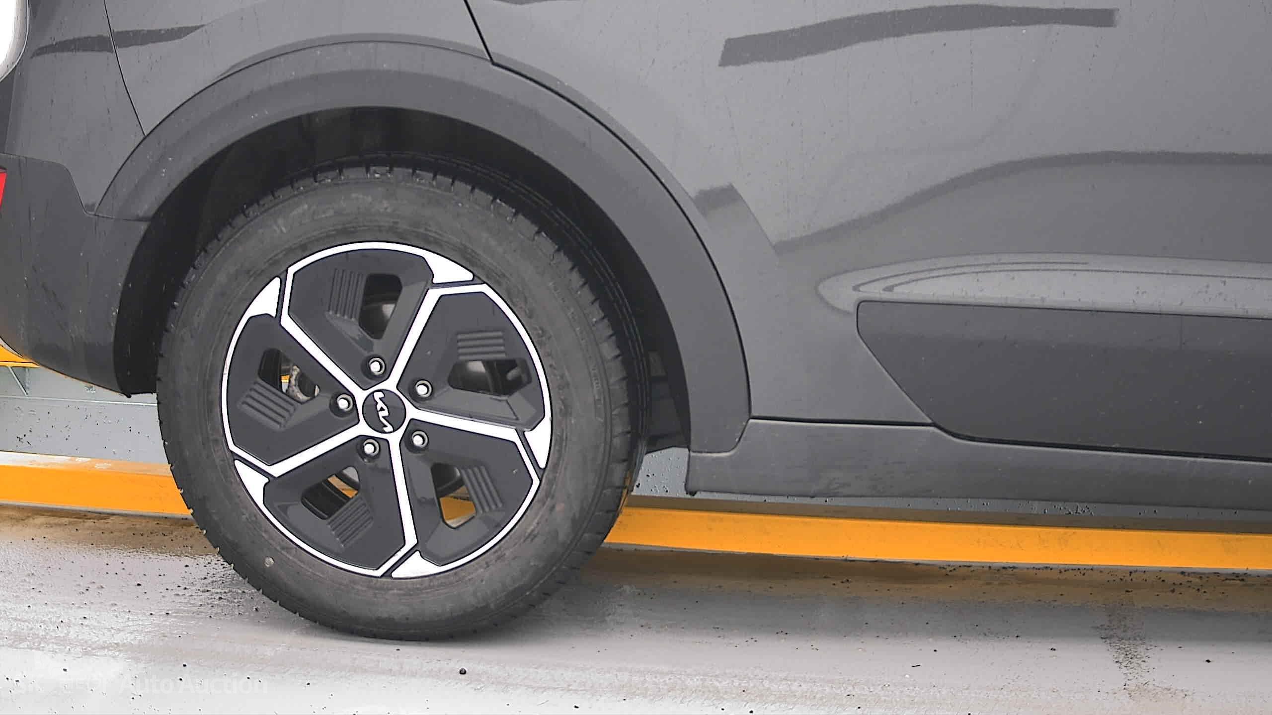 2022 - kia all-new niro