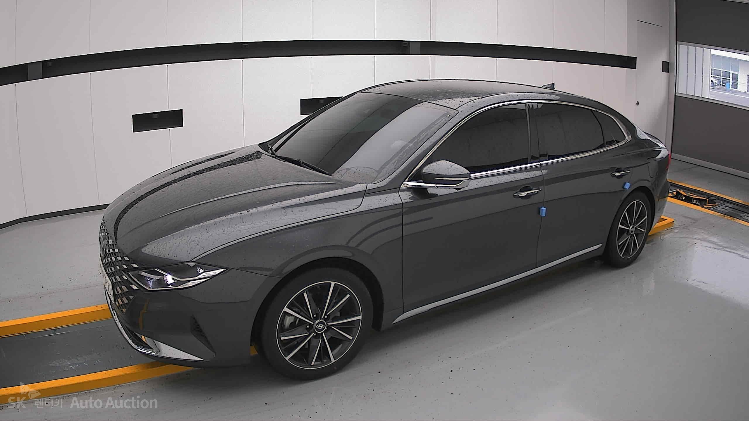 2022 - hyundai grandeur
