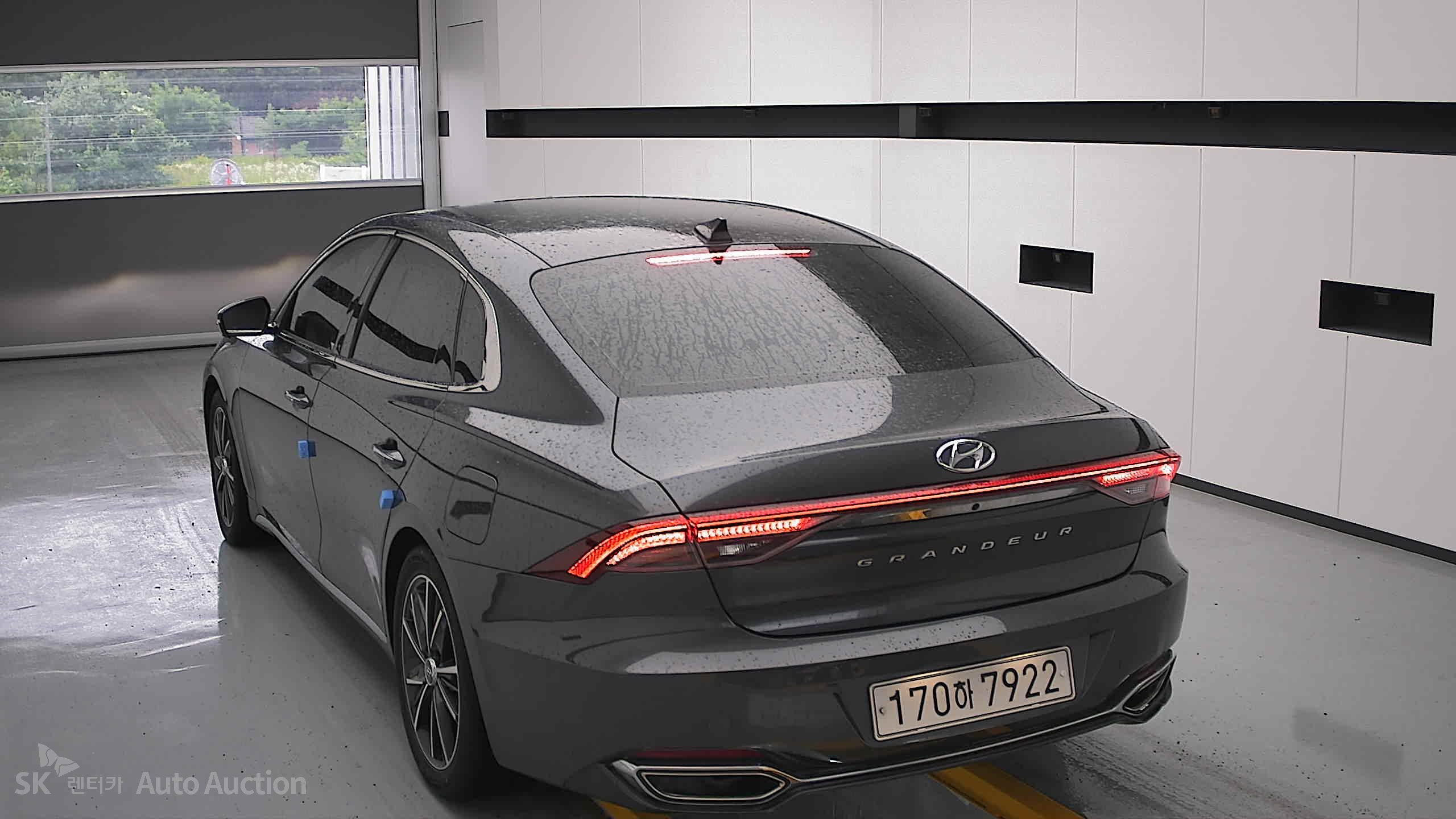 2022 - hyundai grandeur