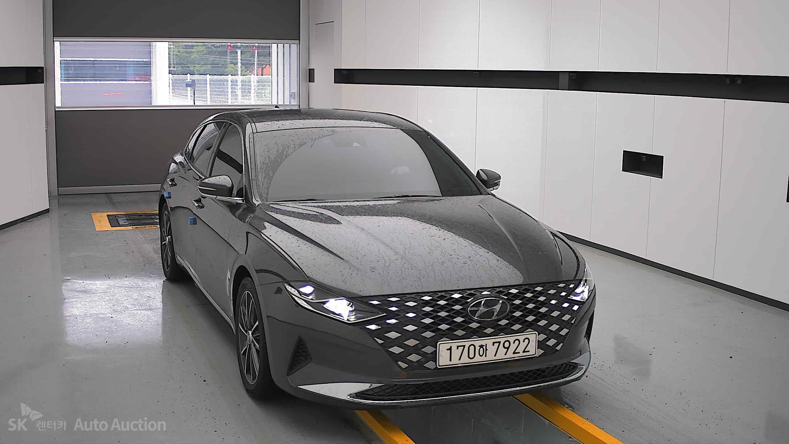 2022 - hyundai grandeur