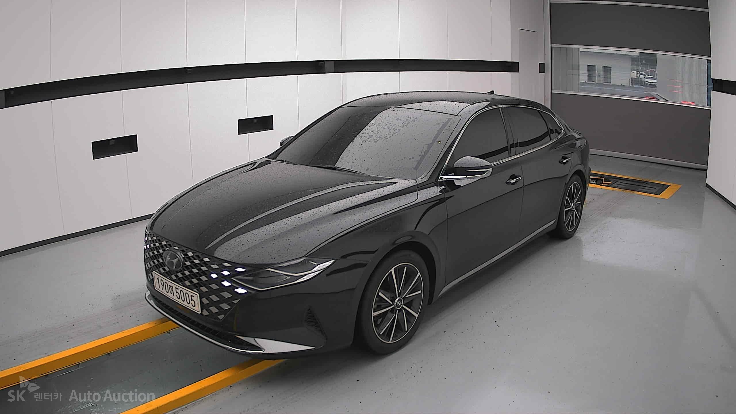 2022 - hyundai grandeur