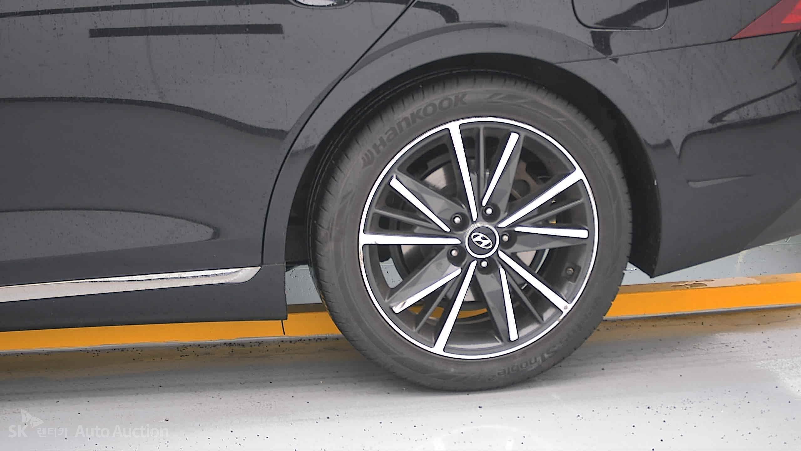 2022 - hyundai grandeur