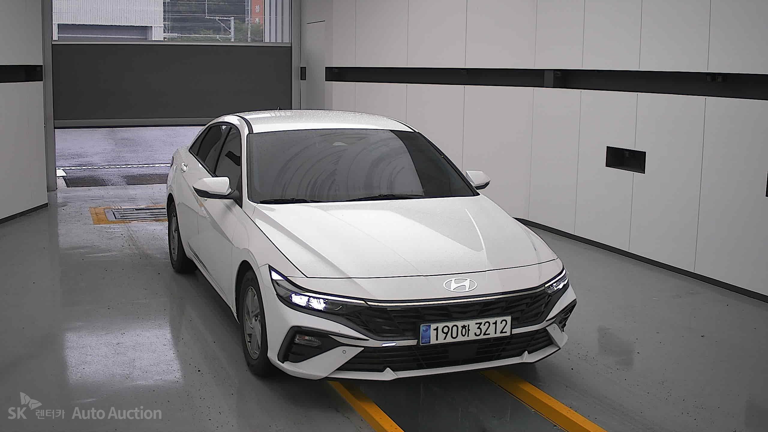 2024 - hyundai avante