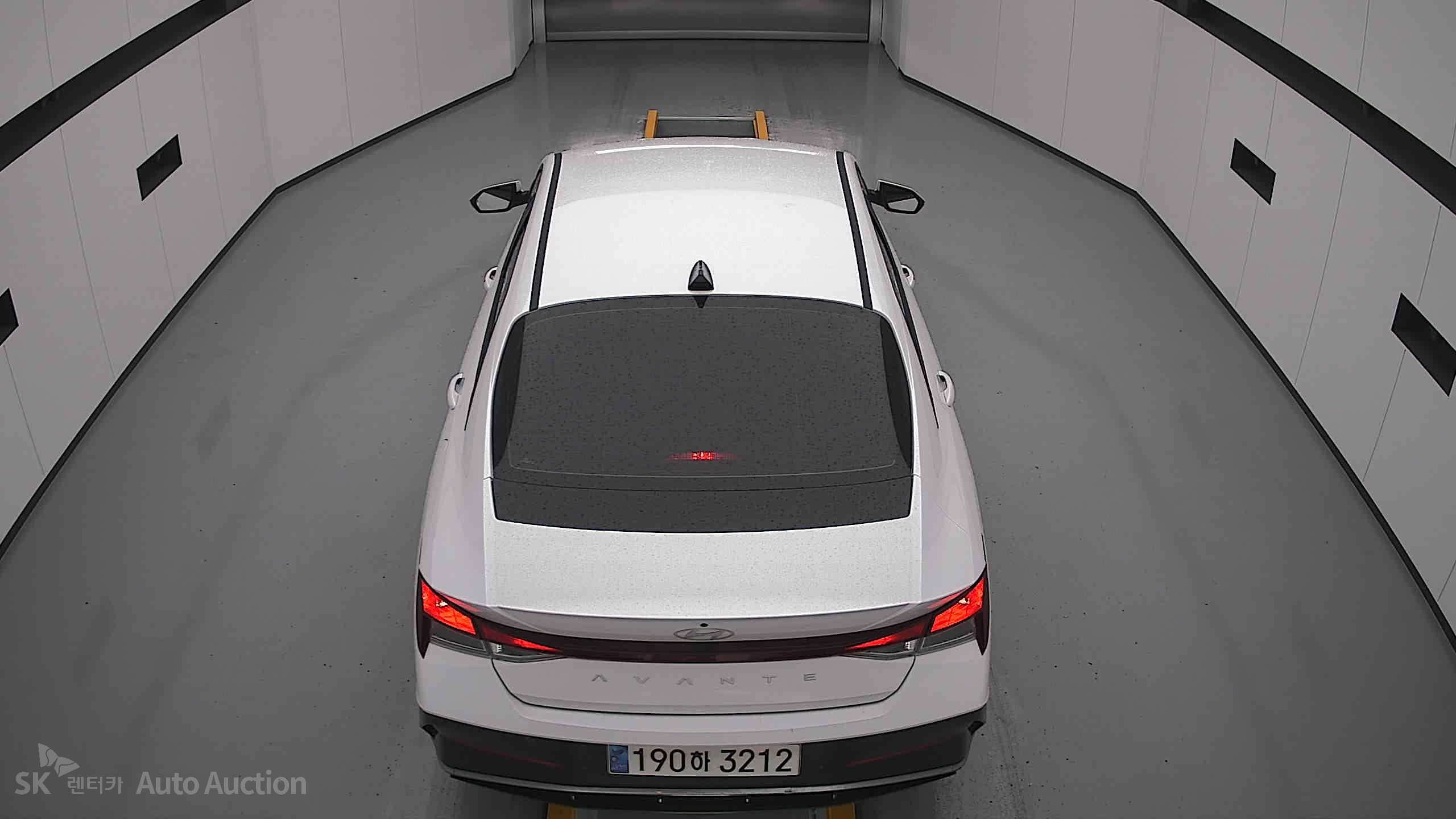 2024 - hyundai avante