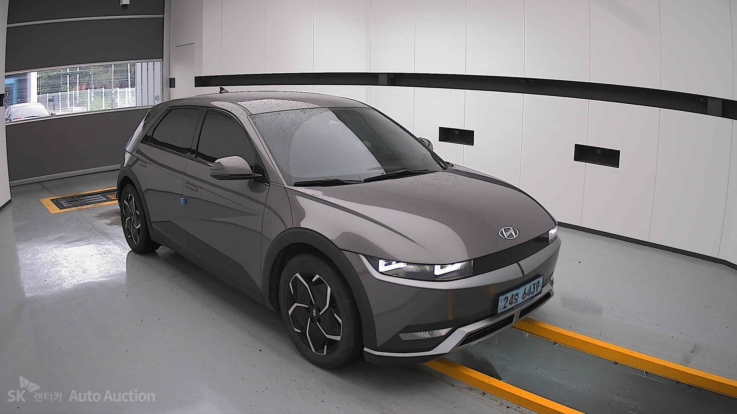 2022 - hyundai ioniq