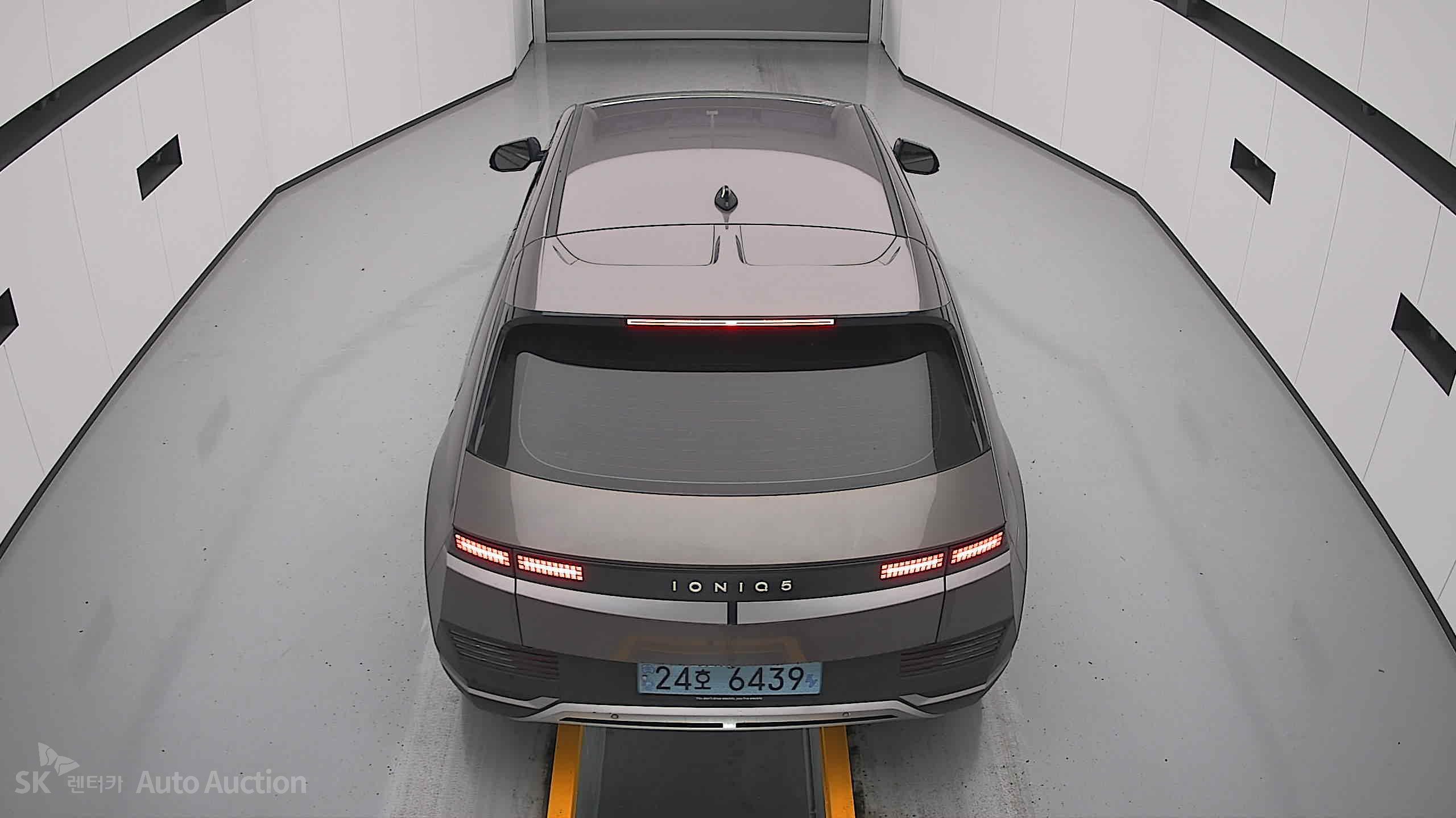 2022 - hyundai ioniq