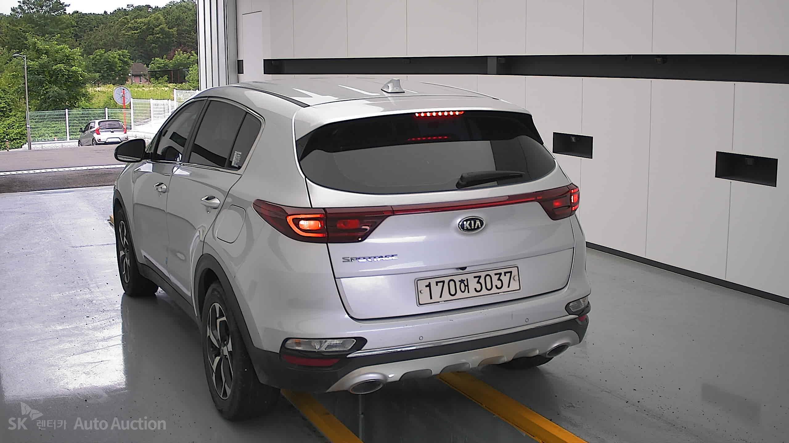2022 - kia sportage