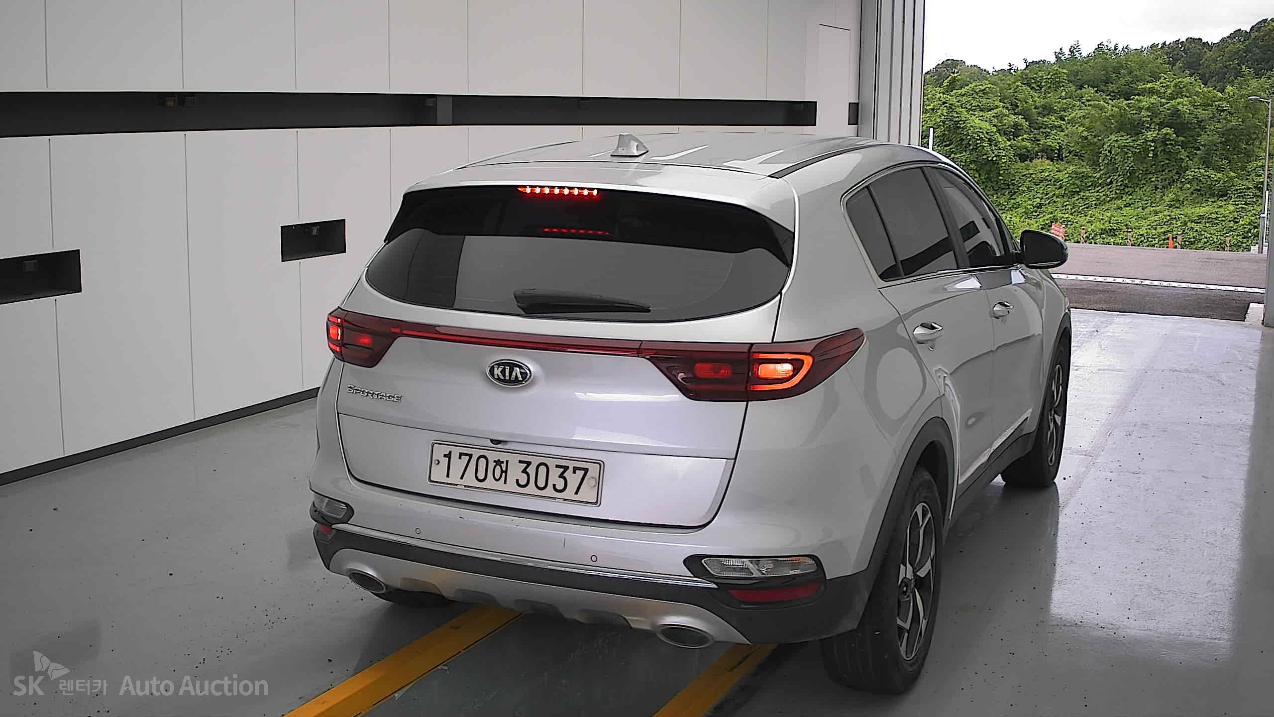 2022 - kia sportage