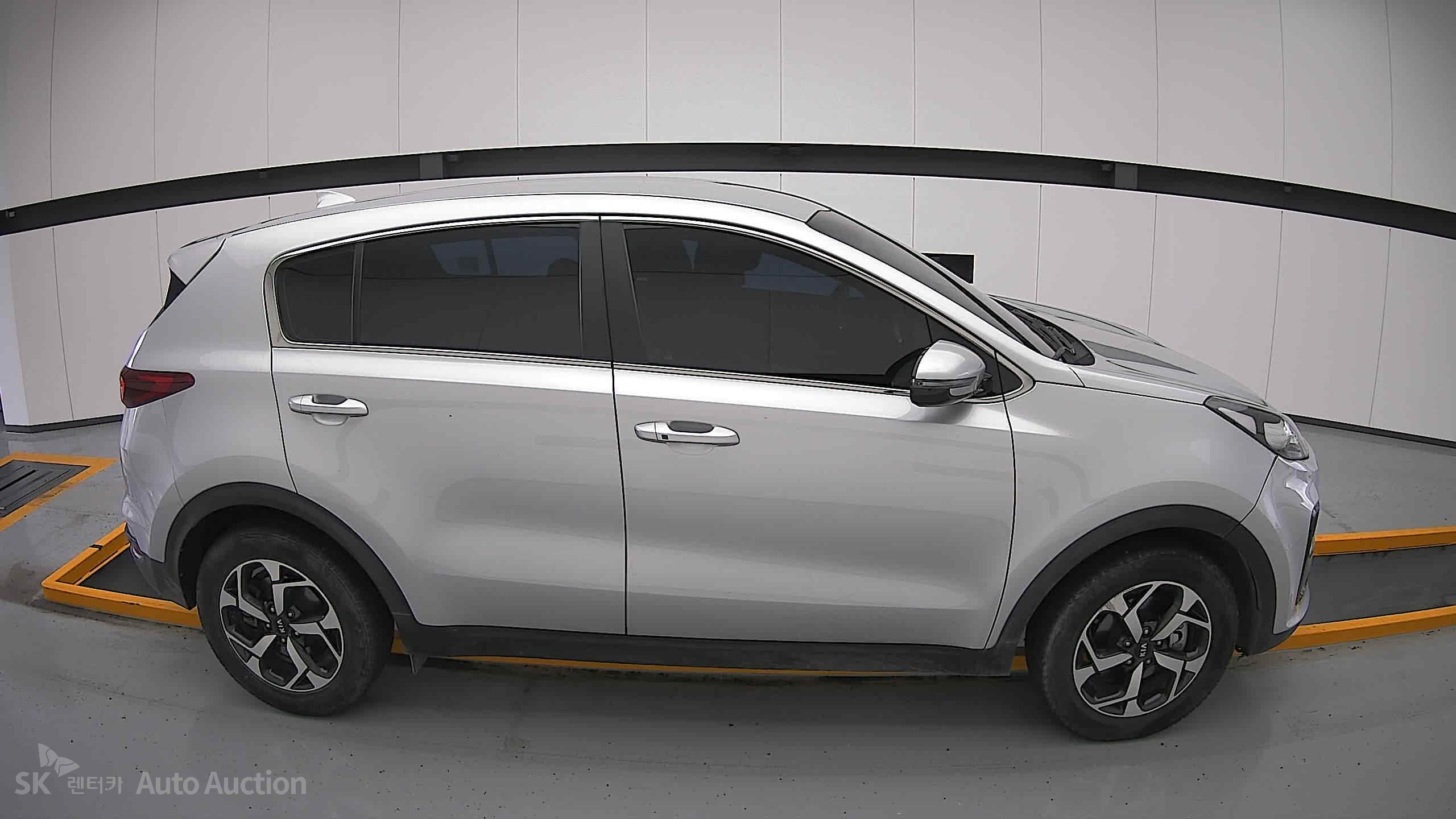 2022 - kia sportage