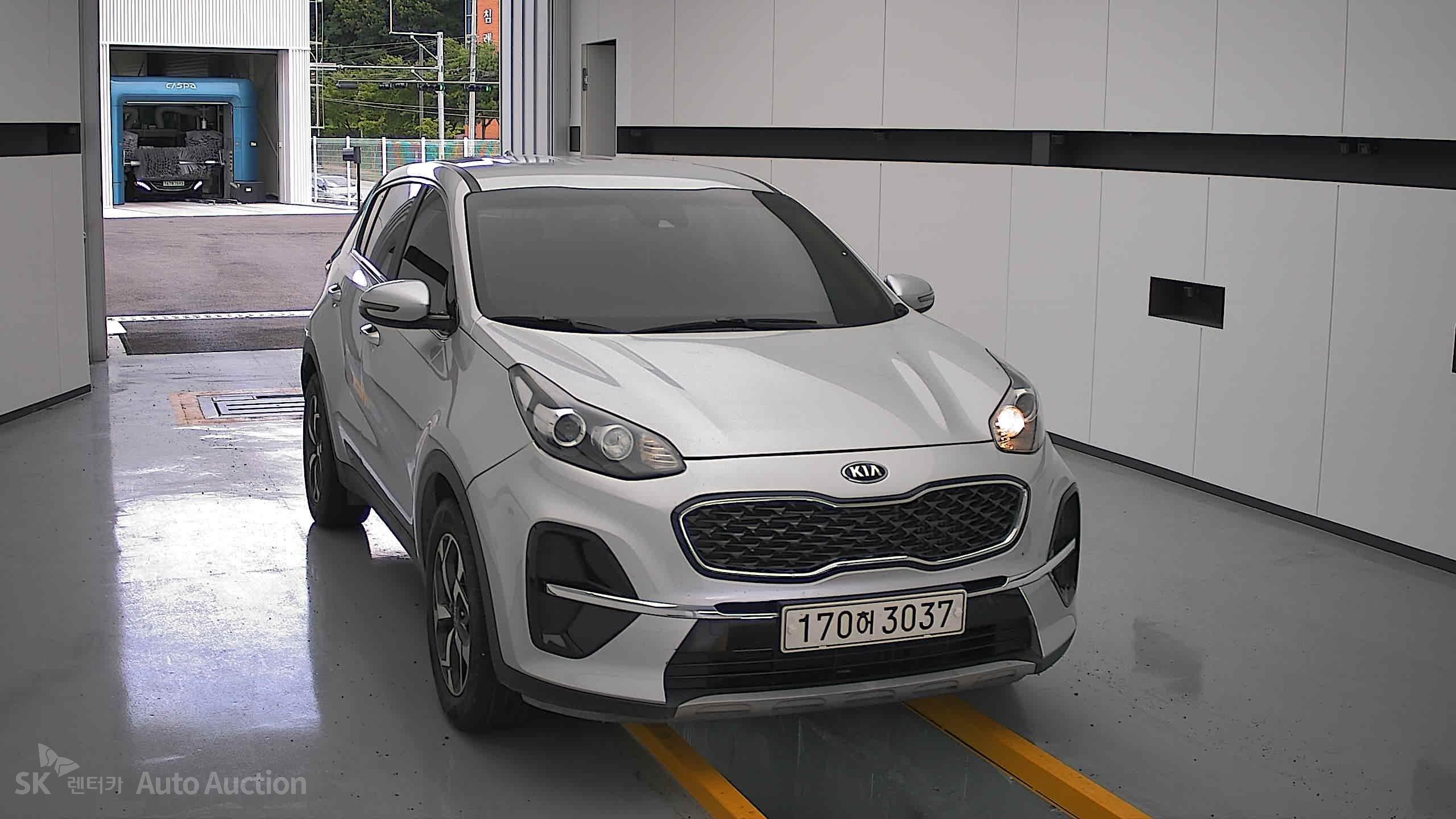 2022 - kia sportage