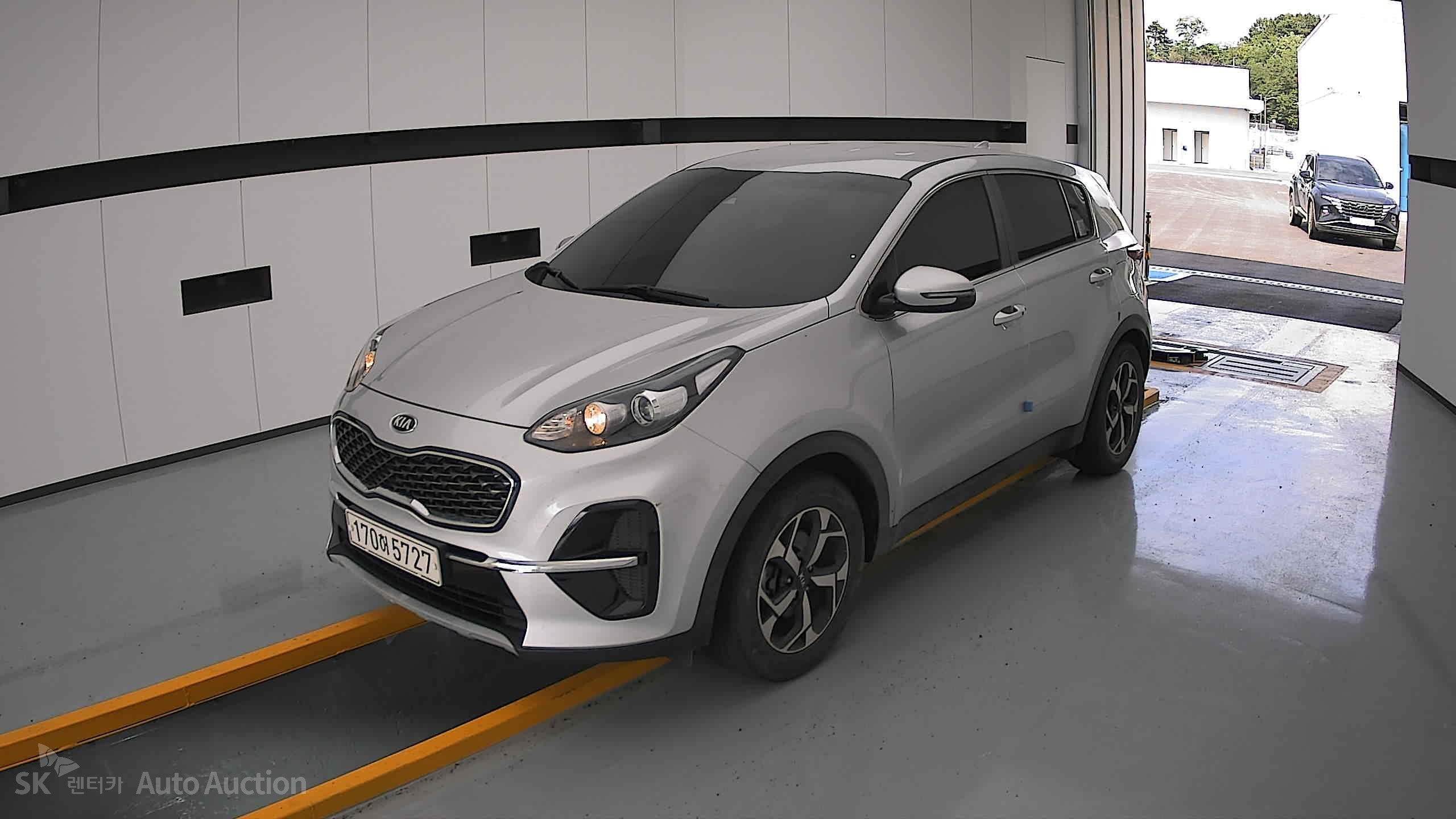 2022 - kia sportage