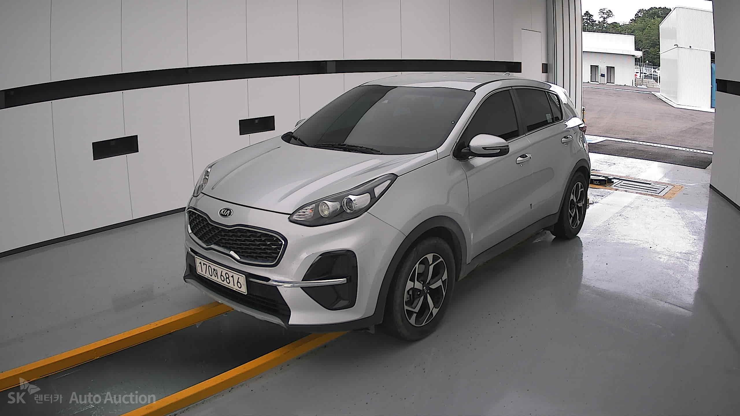 2022 - kia sportage