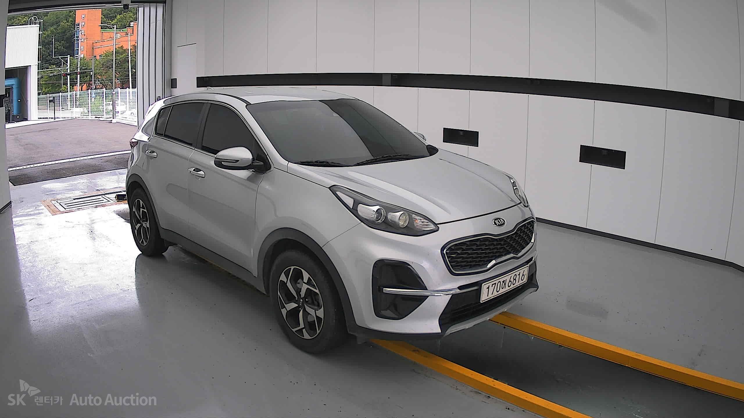 2022 - kia sportage