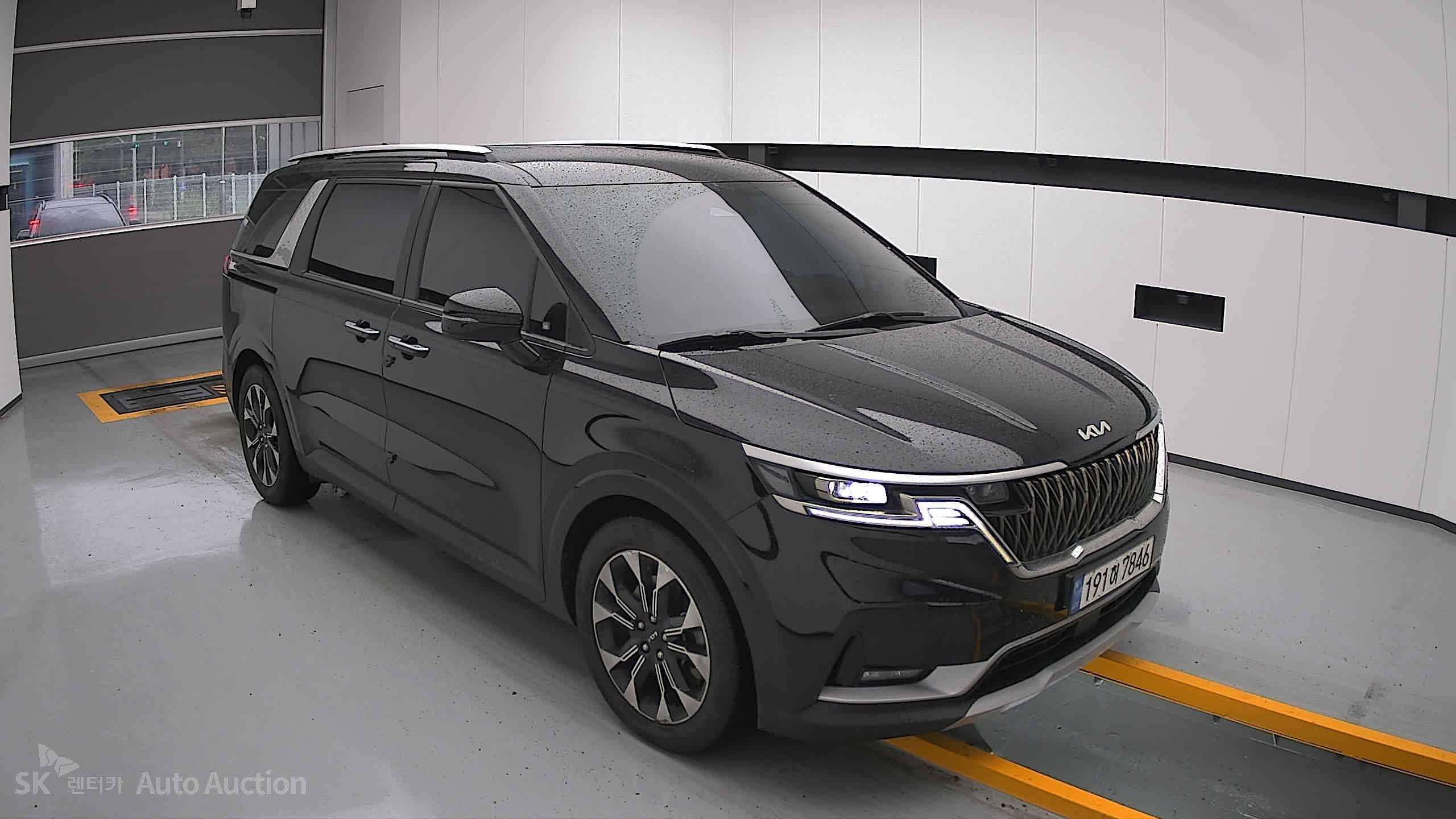 2023 - kia carnival