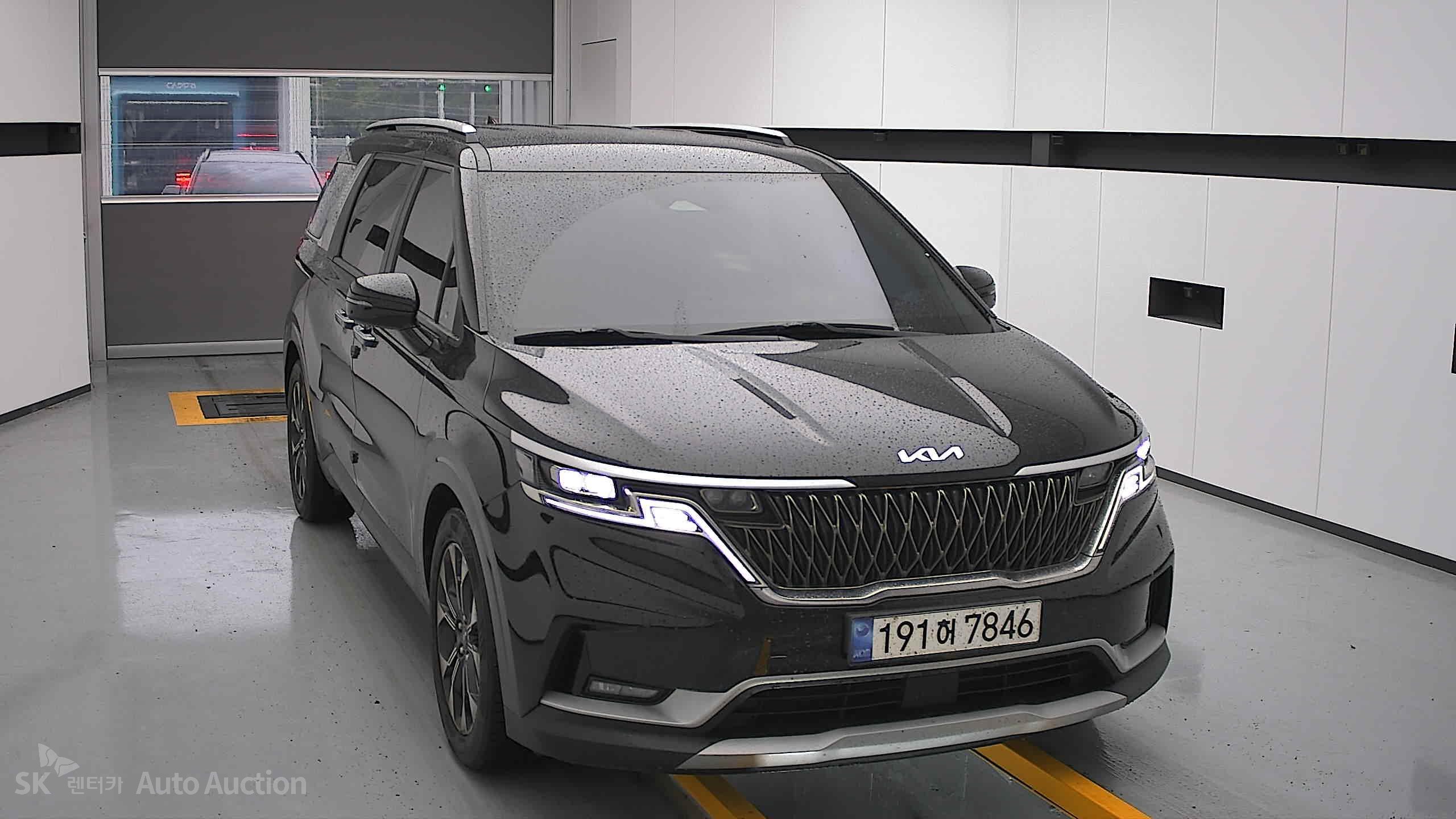 2023 - kia carnival