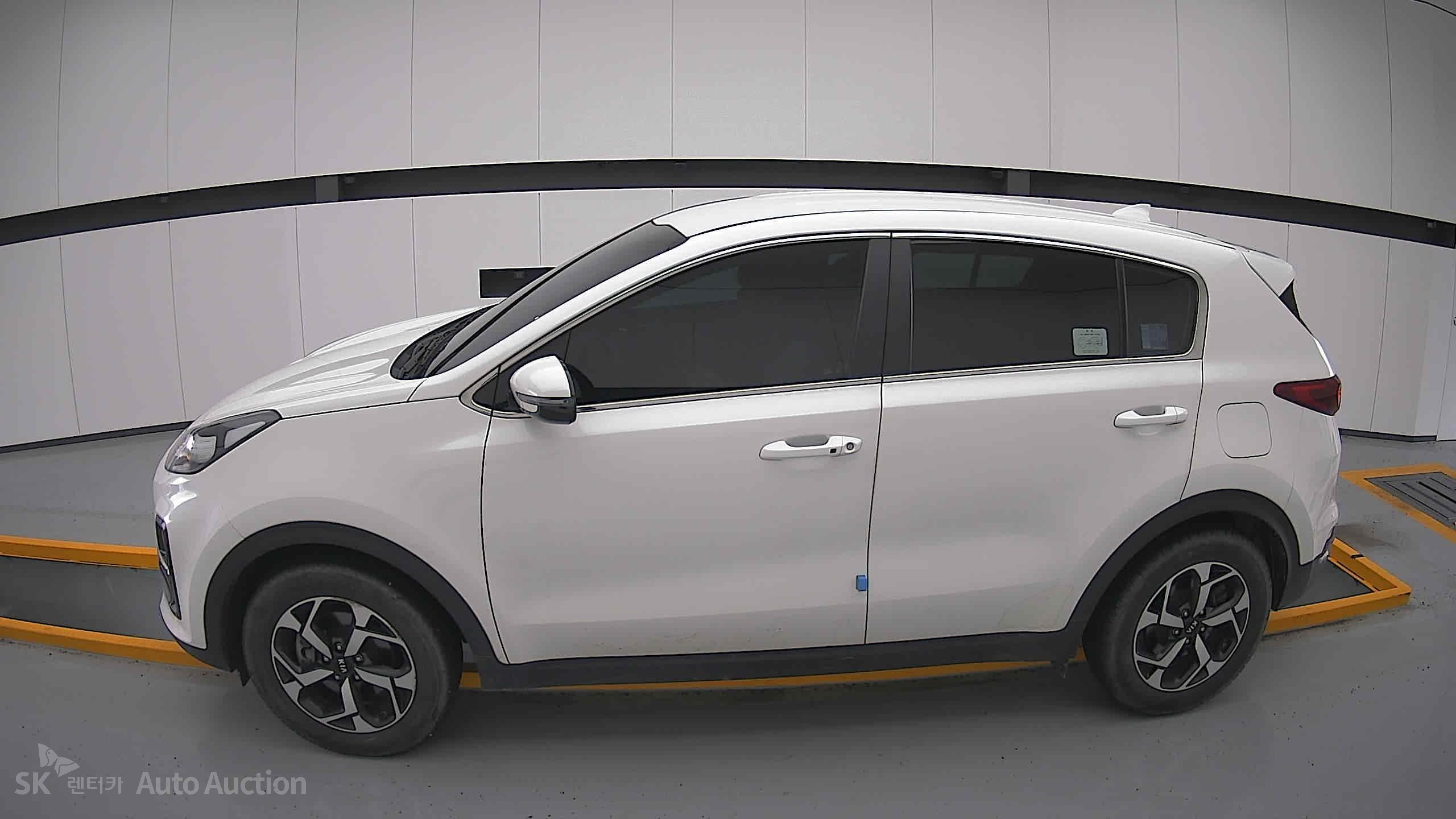 2022 - kia sportage