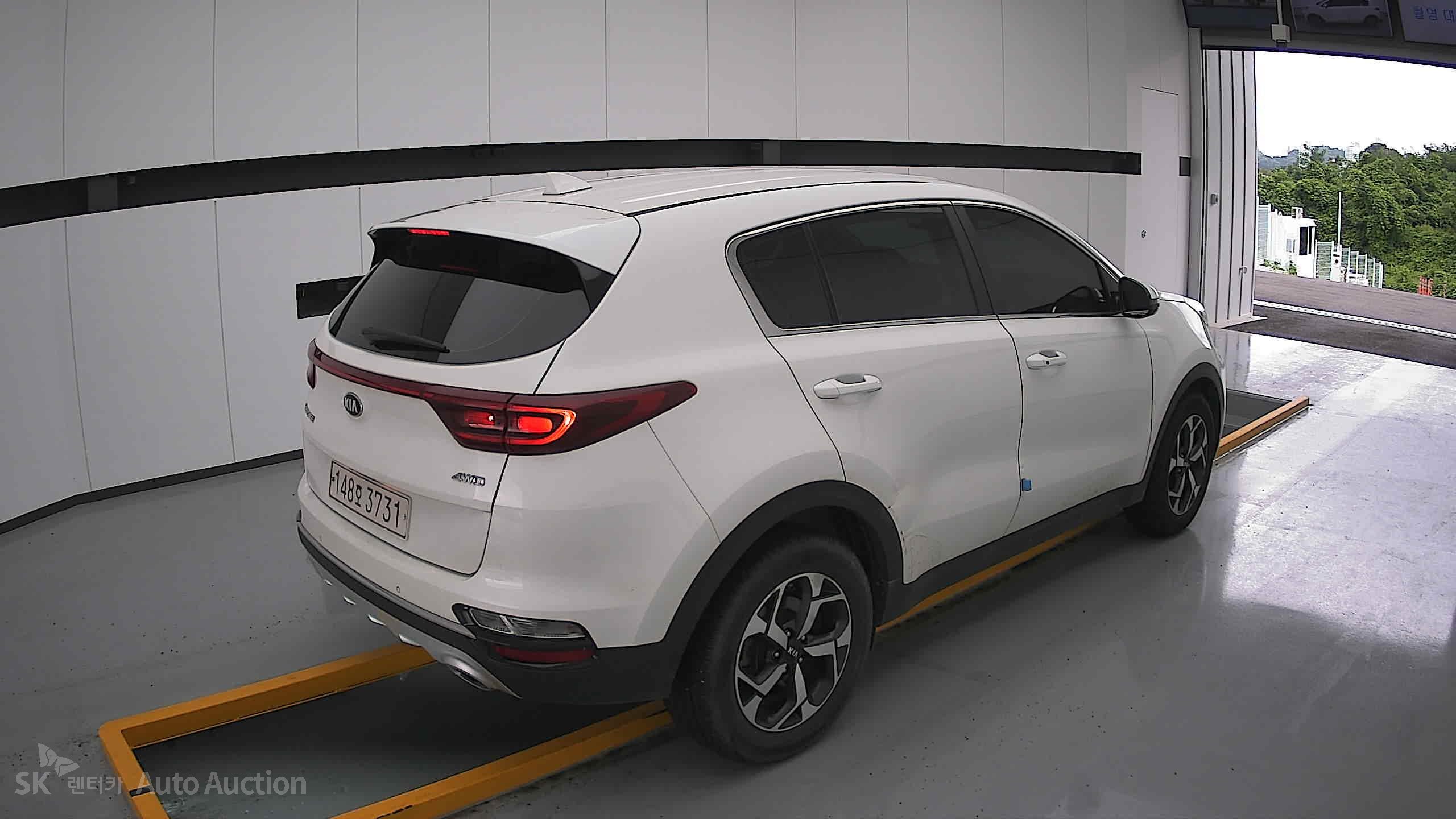 2022 - kia sportage