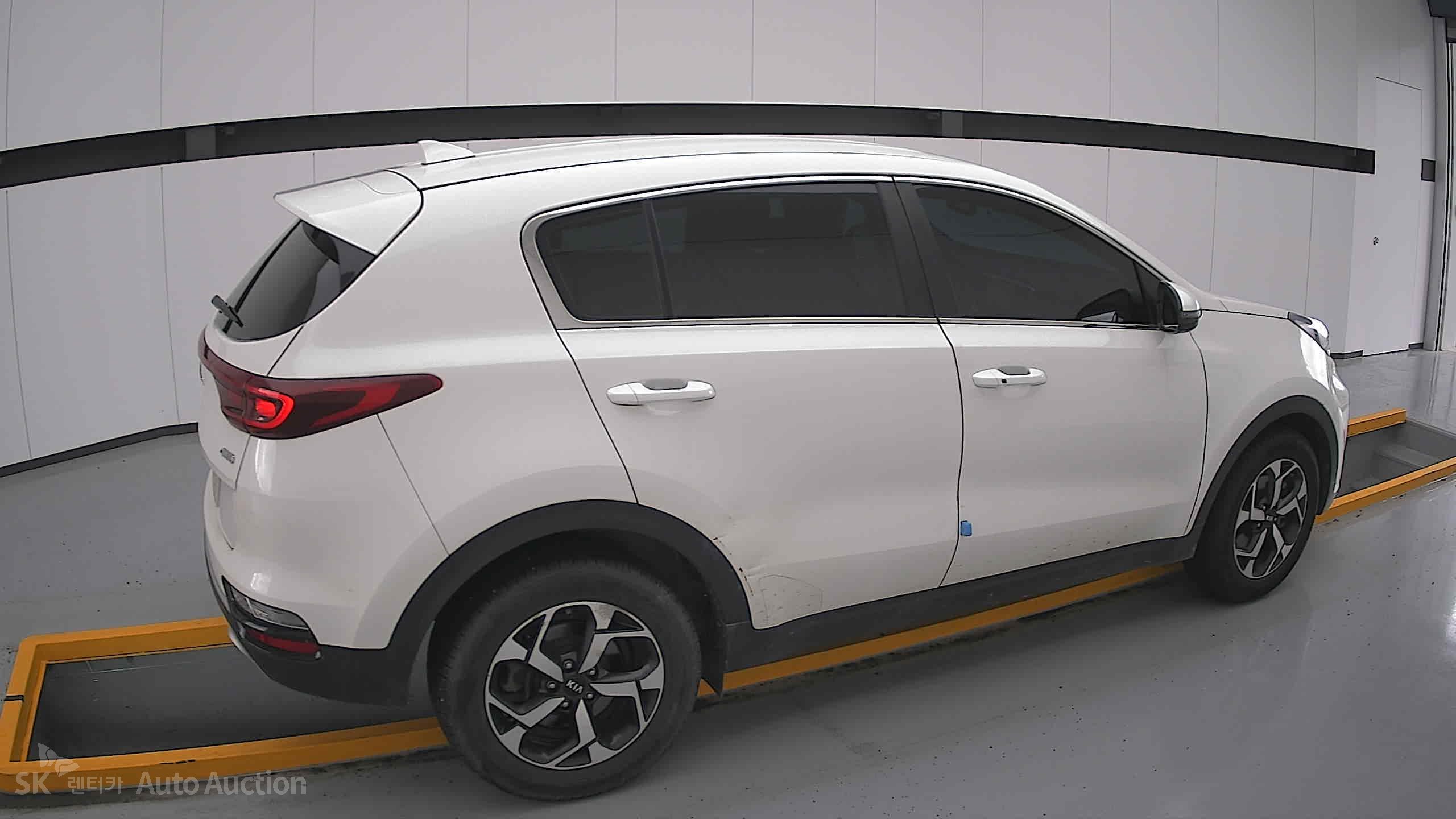 2022 - kia sportage