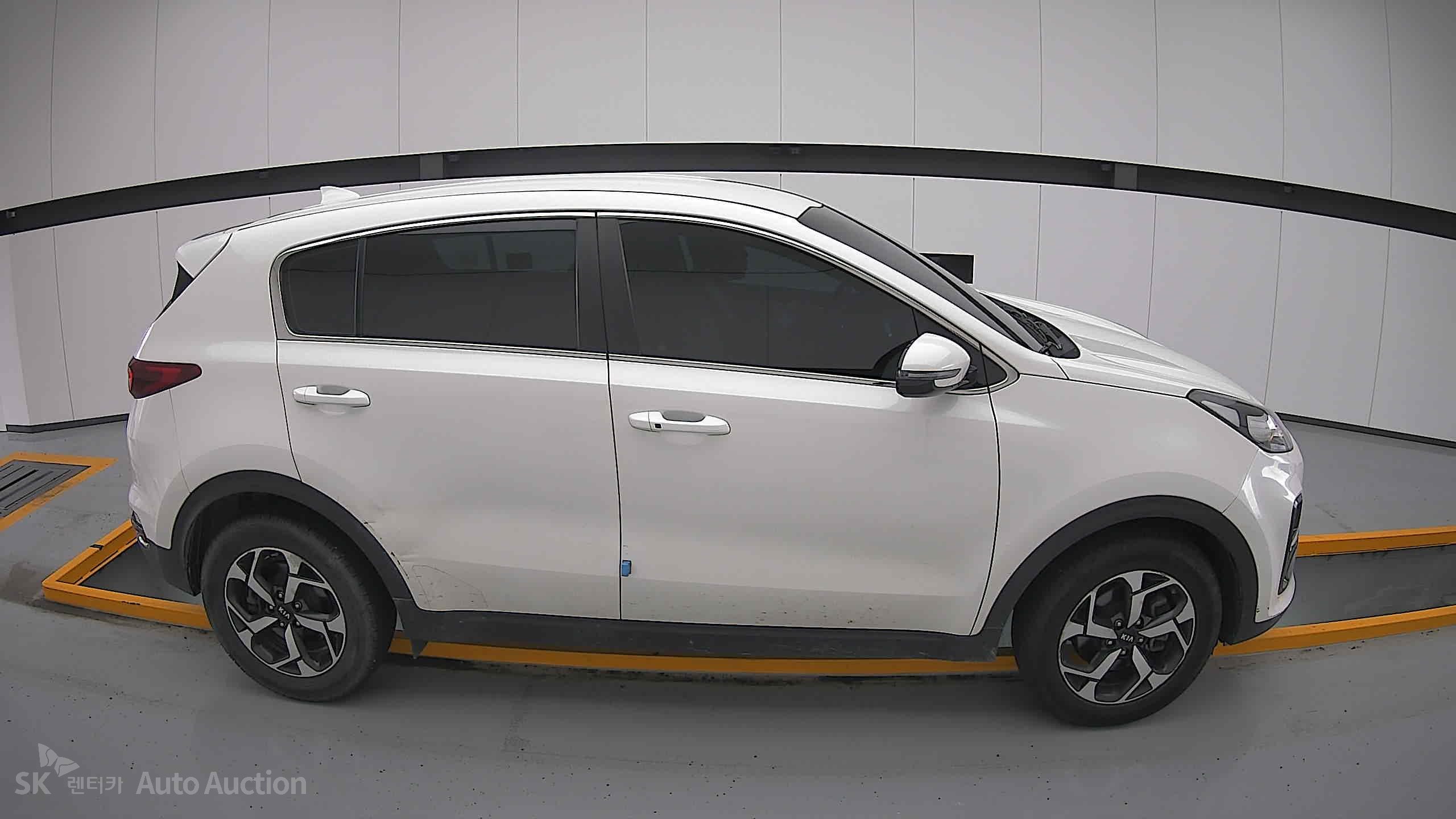 2022 - kia sportage