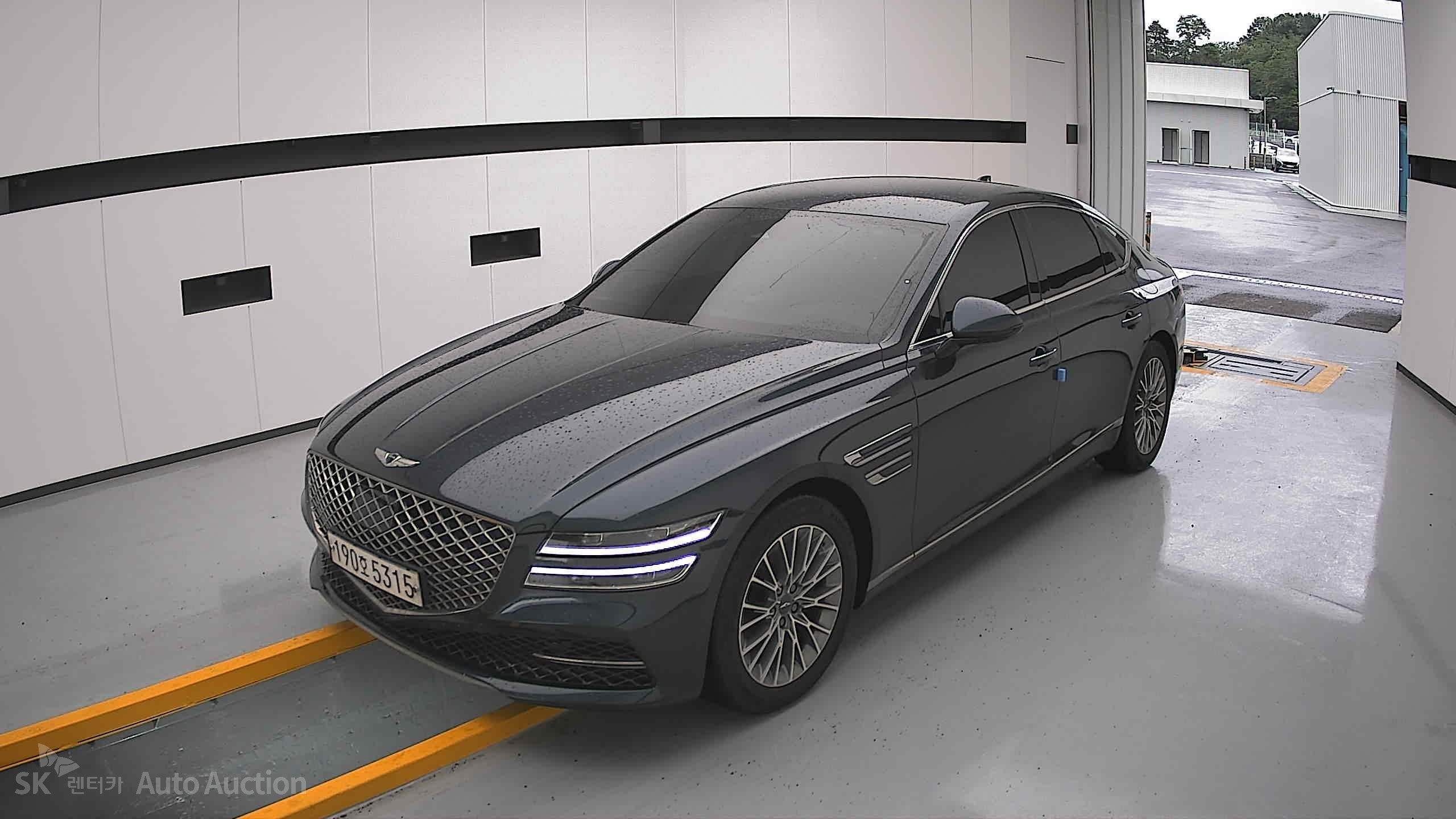 2022 - genesis g80