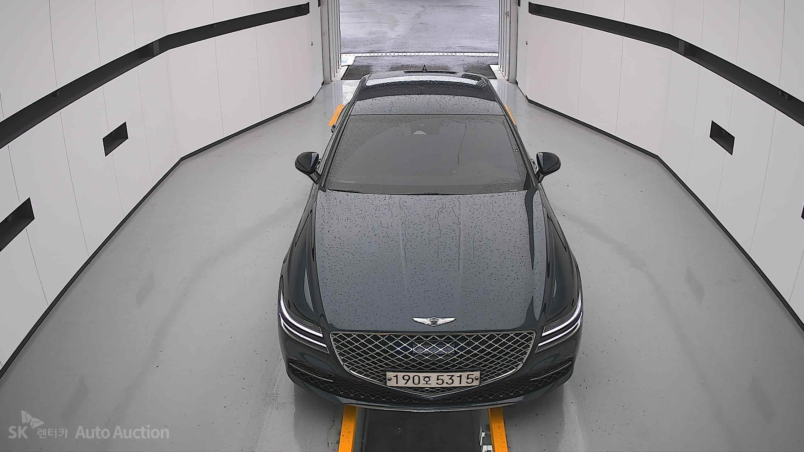 2022 - genesis g80