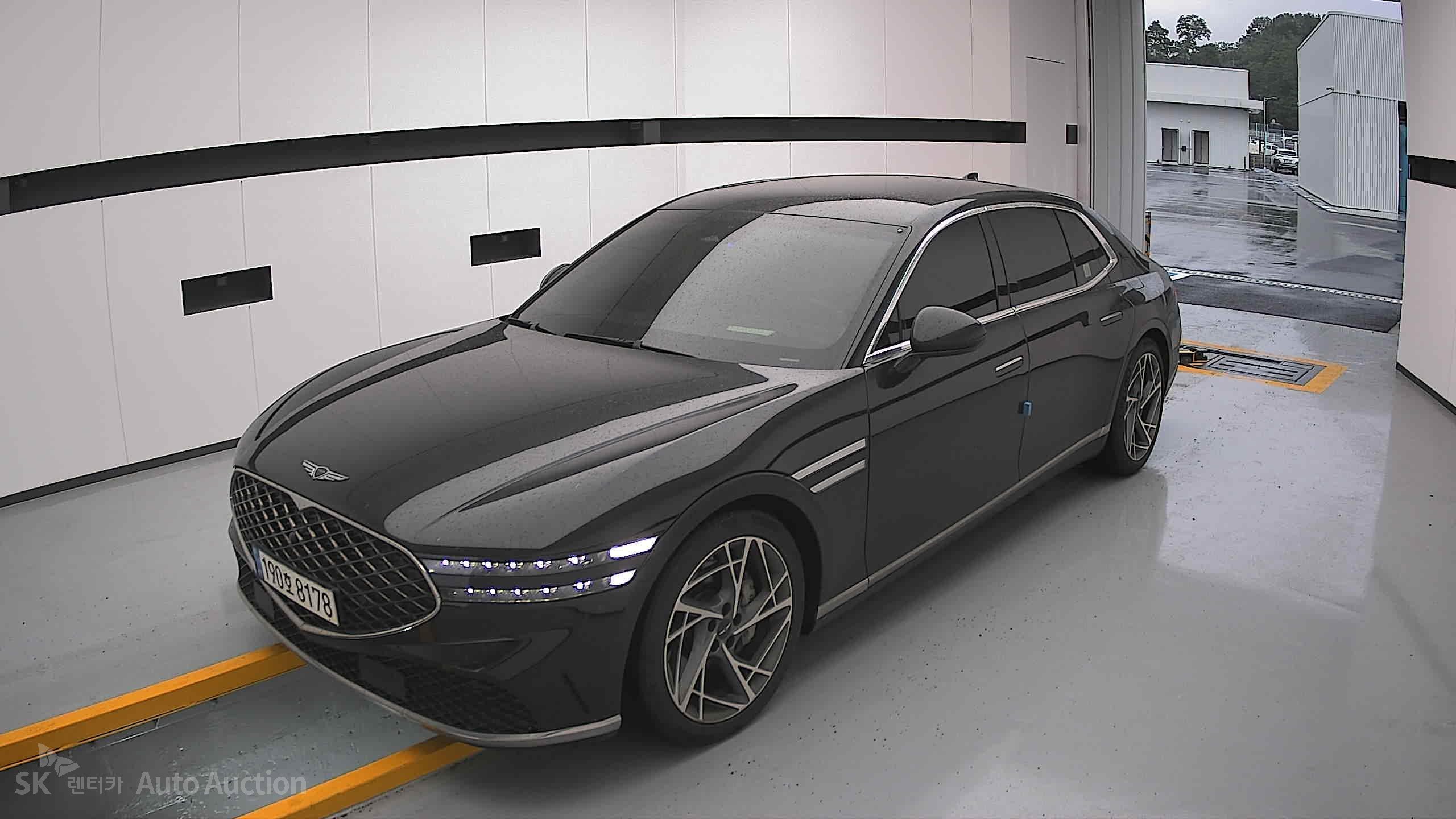 2022 - genesis g90