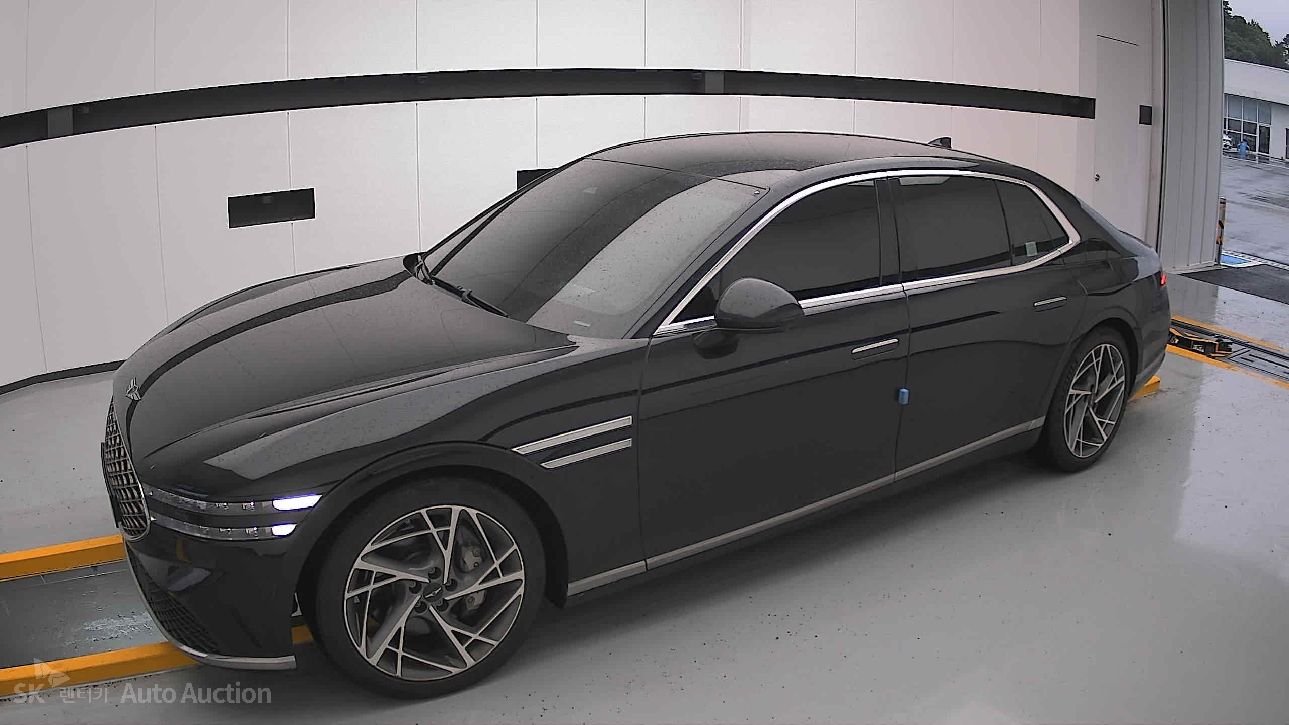 2022 - genesis g90