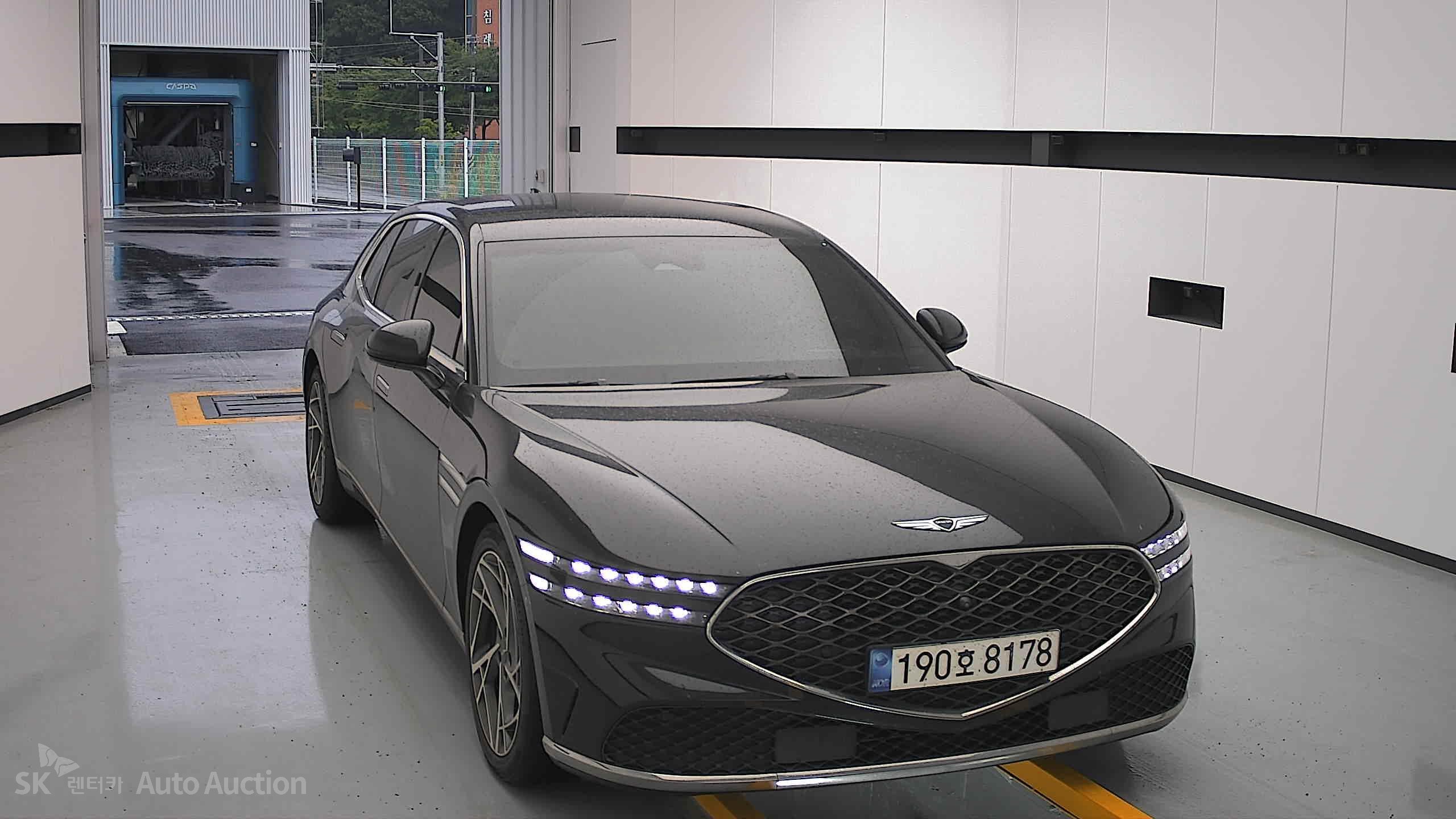 2022 - genesis g90