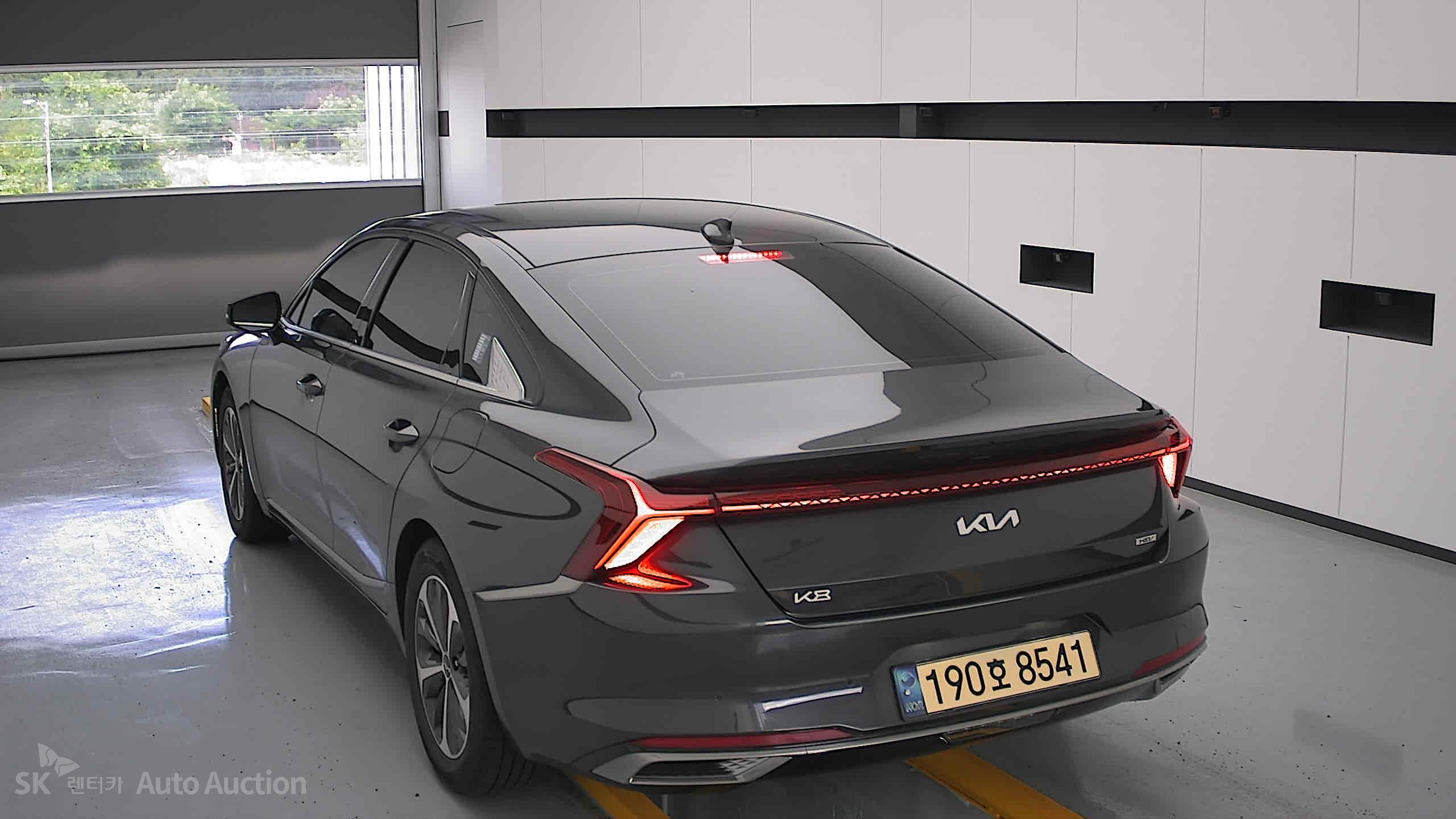 2023 - kia k8