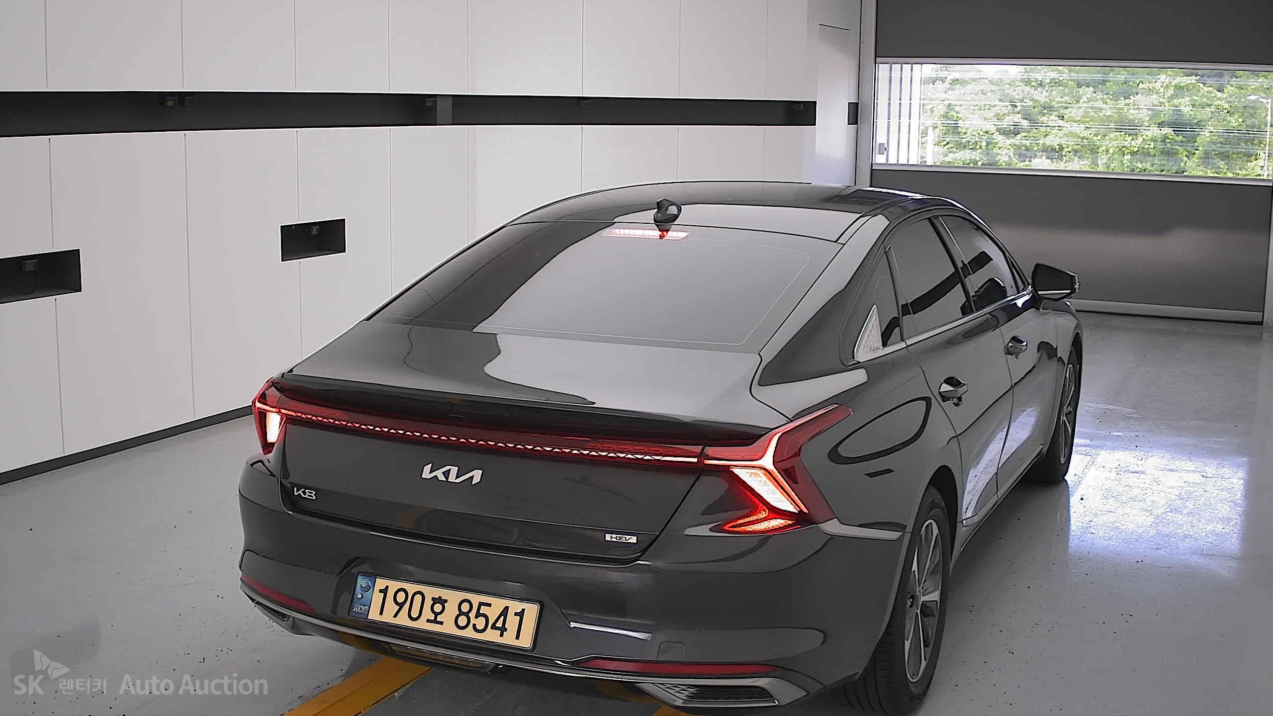 2023 - kia k8