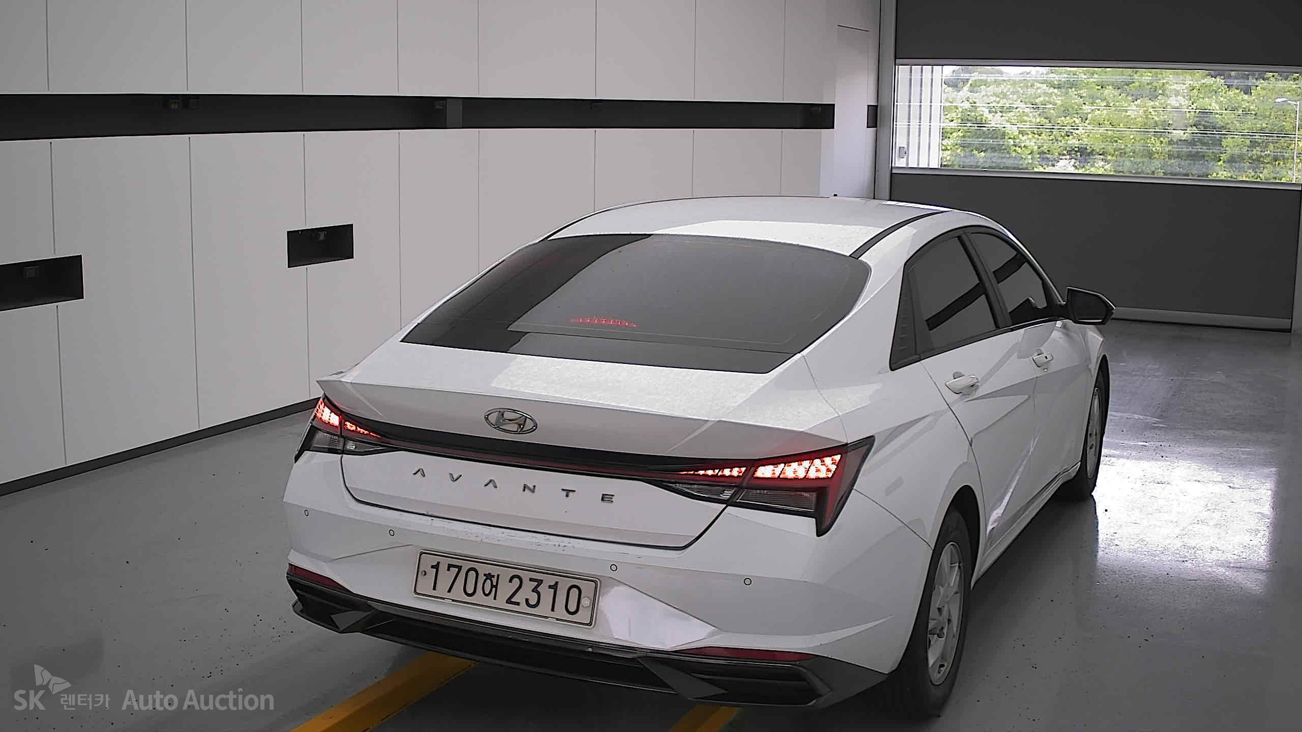 2021 - hyundai avante