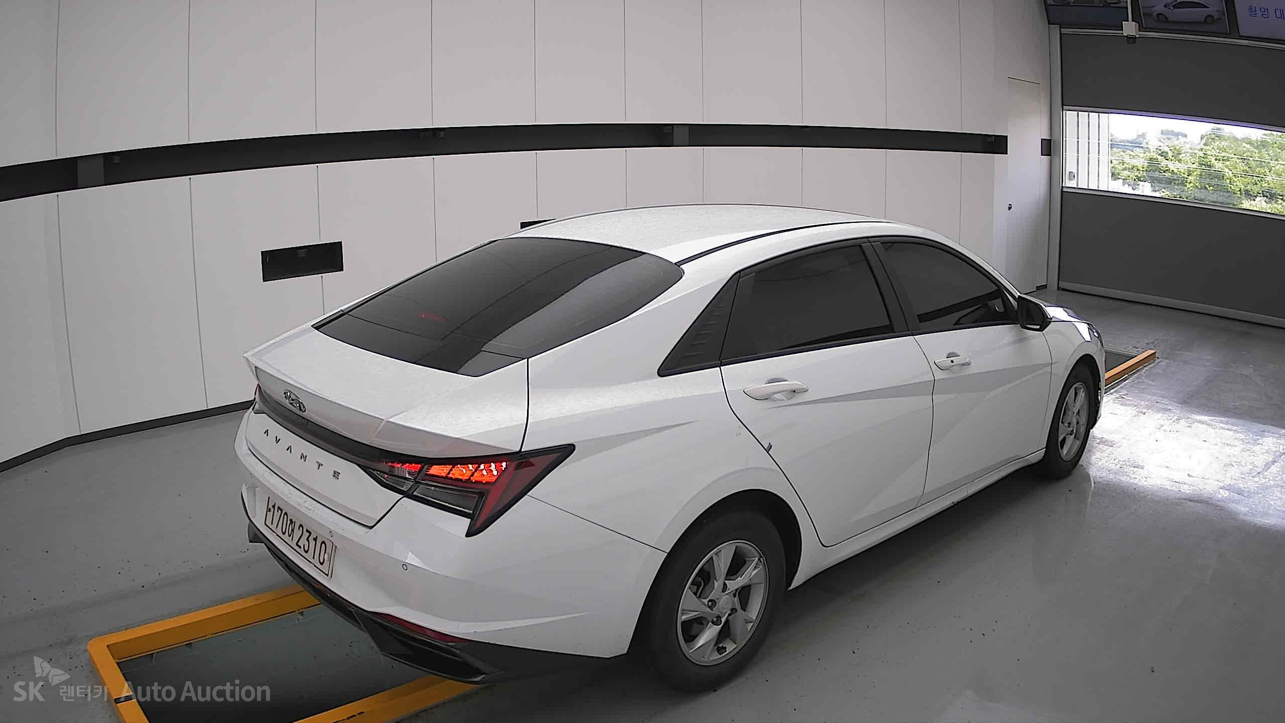 2021 - hyundai avante