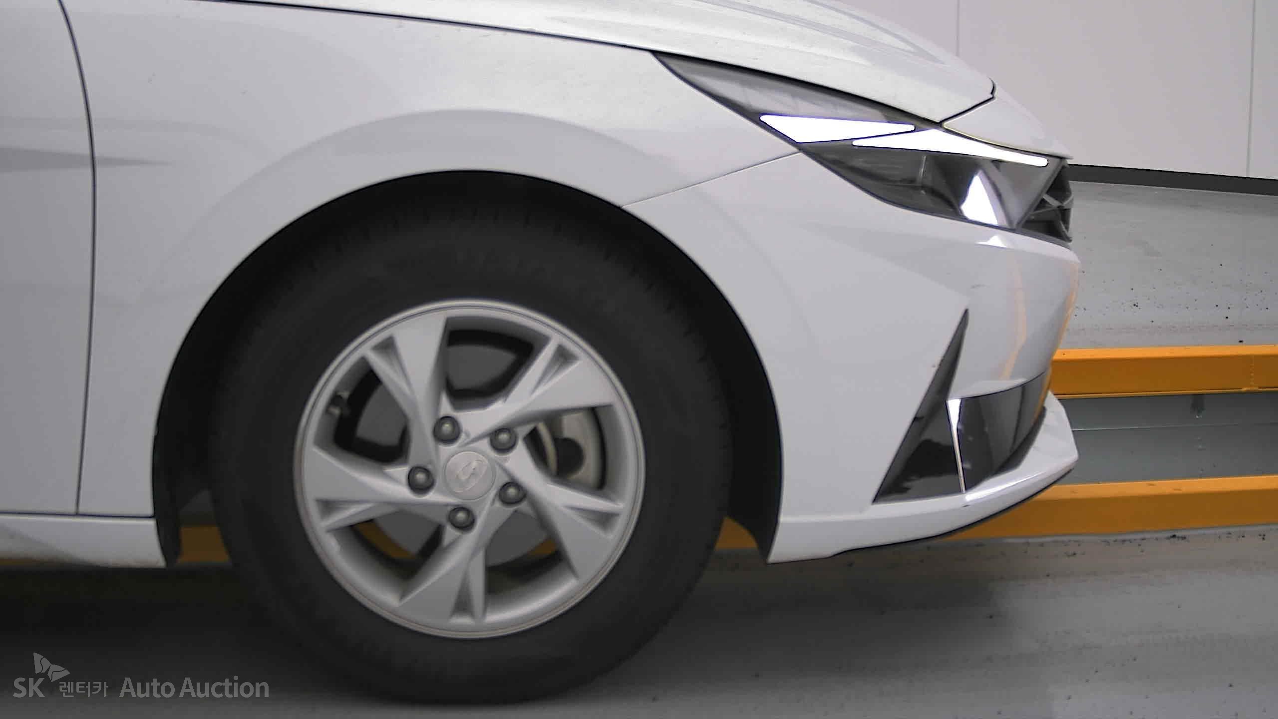 2021 - hyundai avante