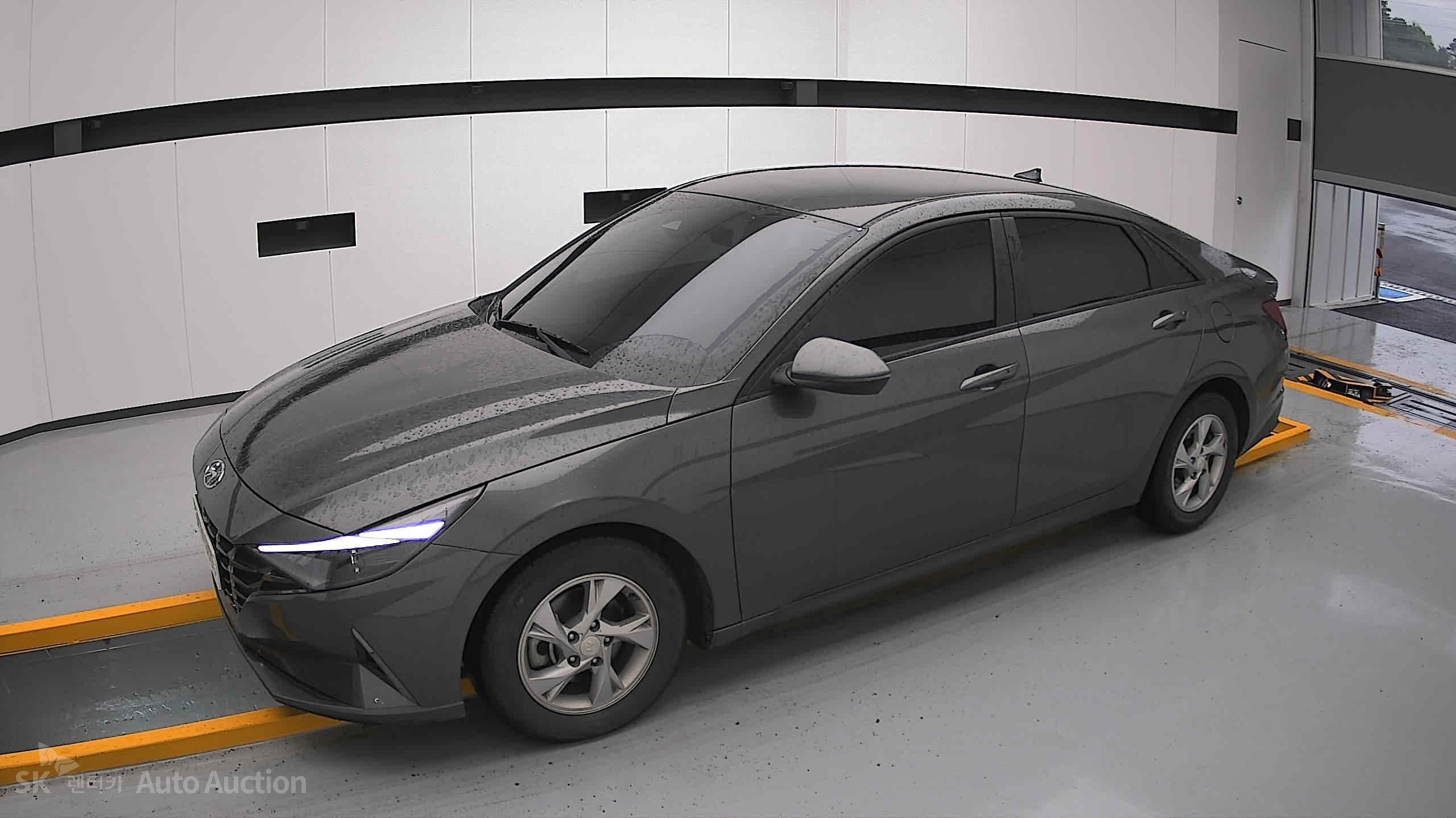 2022 - hyundai avante