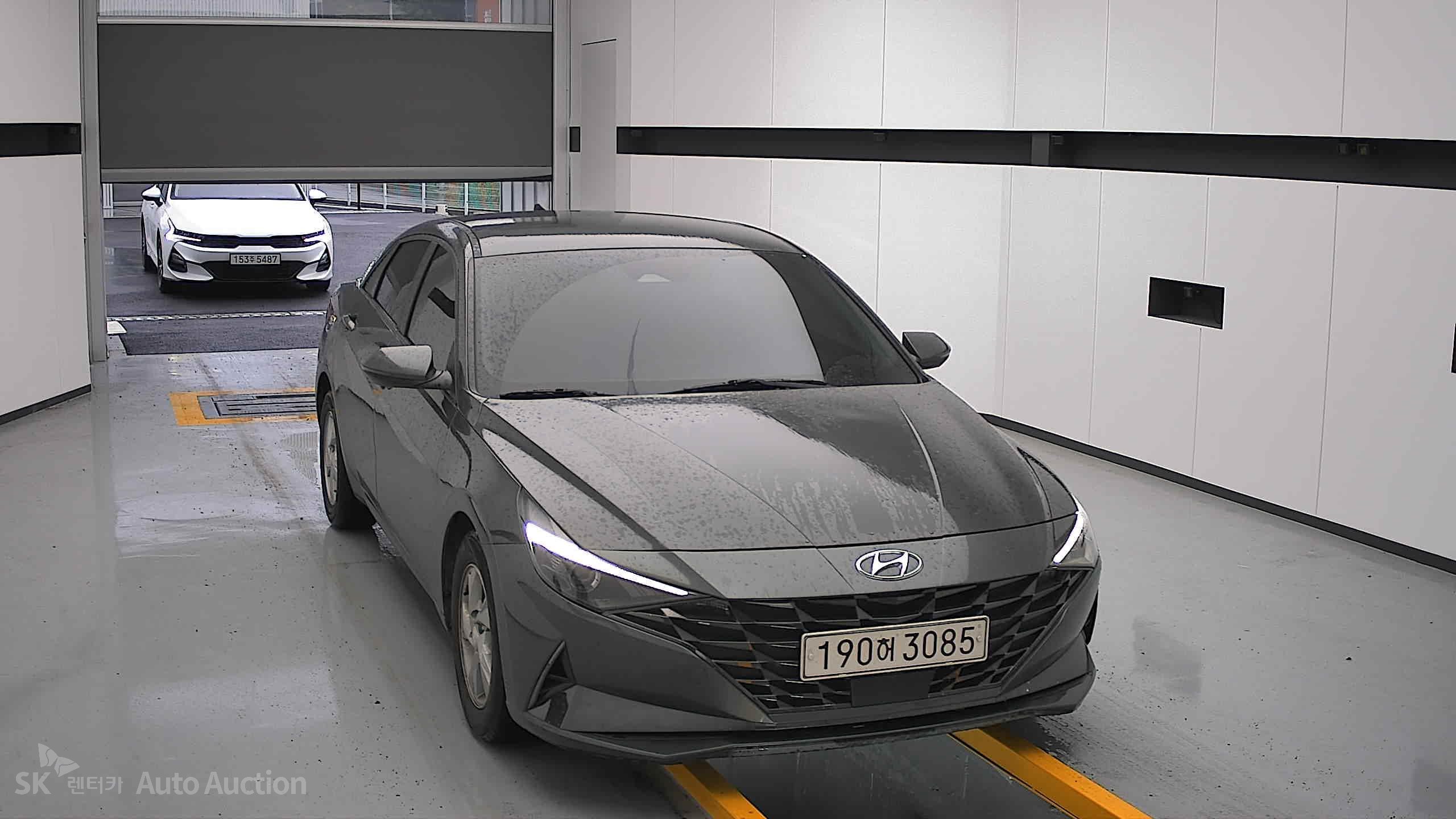 2022 - hyundai avante