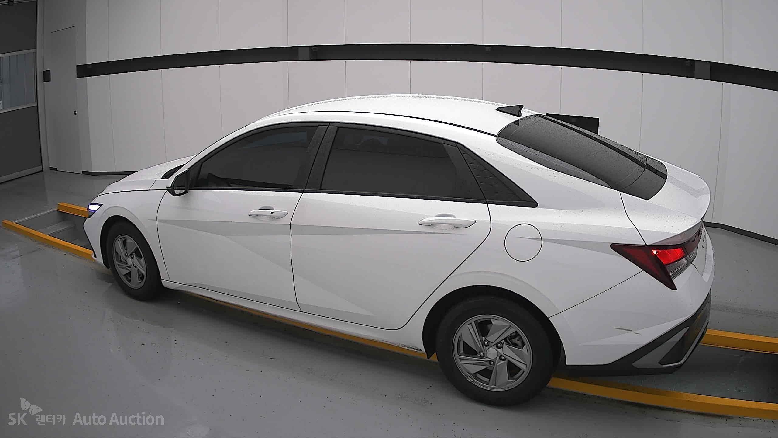 2024 - hyundai avante