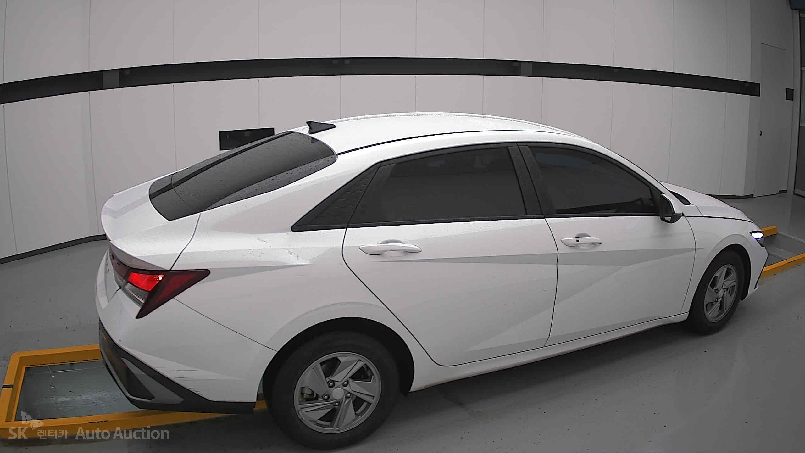 2024 - hyundai avante
