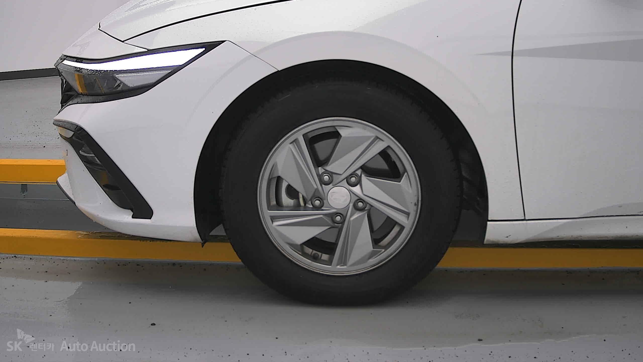 2024 - hyundai avante